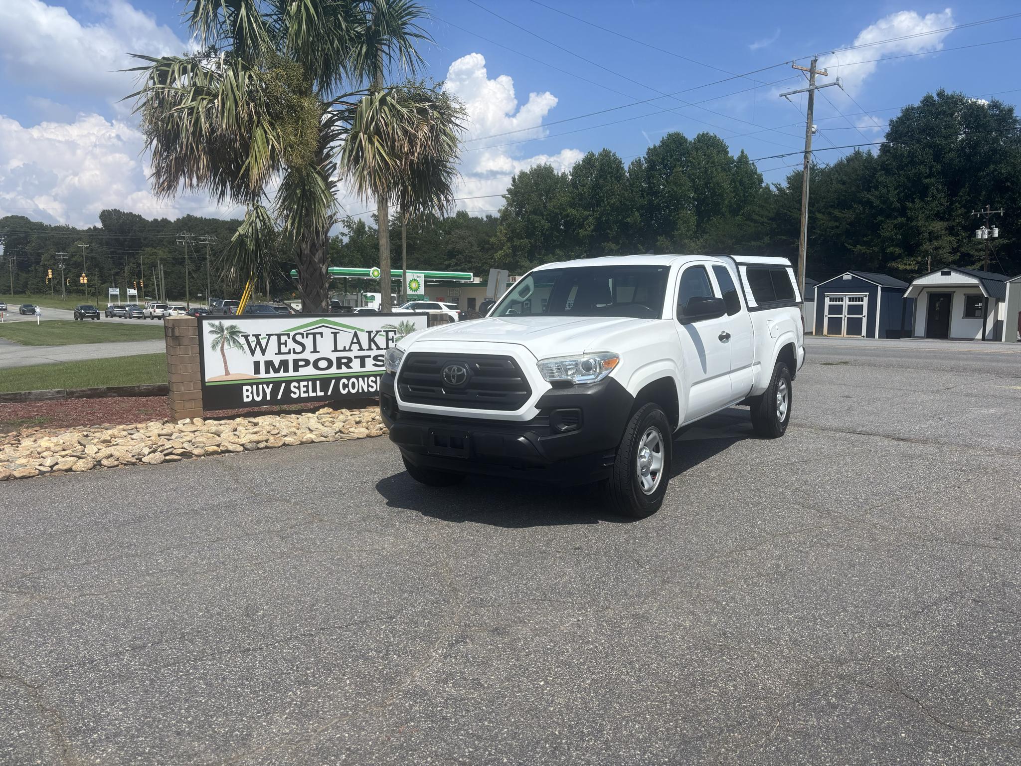 2018 Toyota Tacoma SR5 Access Cab 6' Bed I4 4x2 AT (Natl)