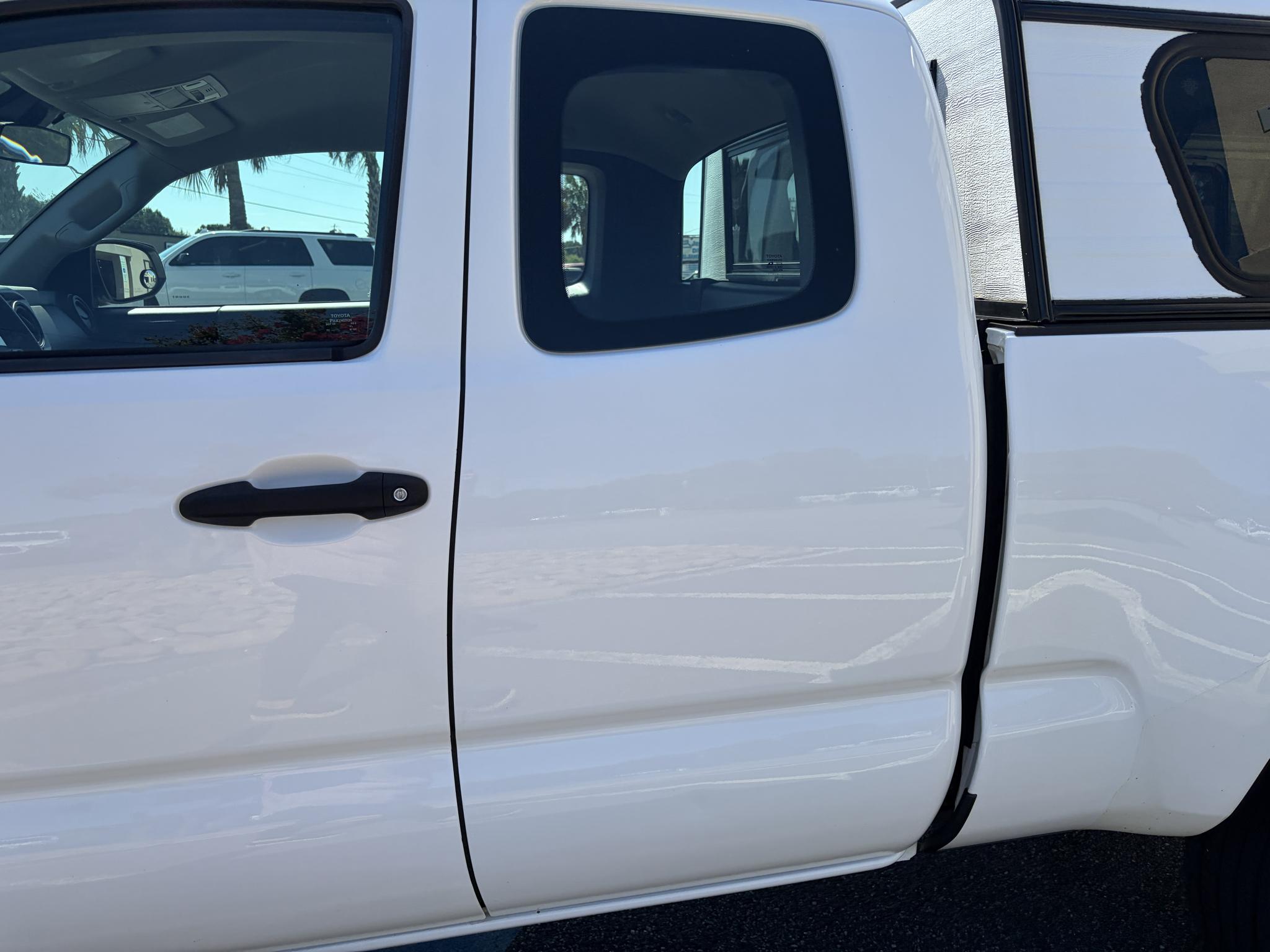 Toyota Tacoma SR5 Access Cab 6' Bed I4 4x2 AT (Natl) 2018