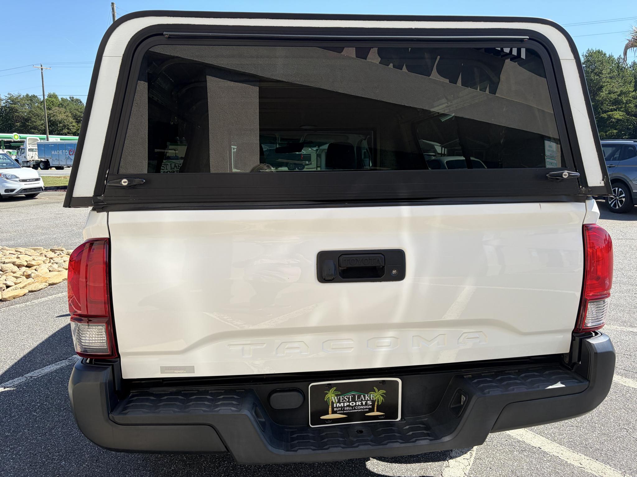 Toyota Tacoma SR5 Access Cab 6' Bed I4 4x2 AT (Natl) 2018