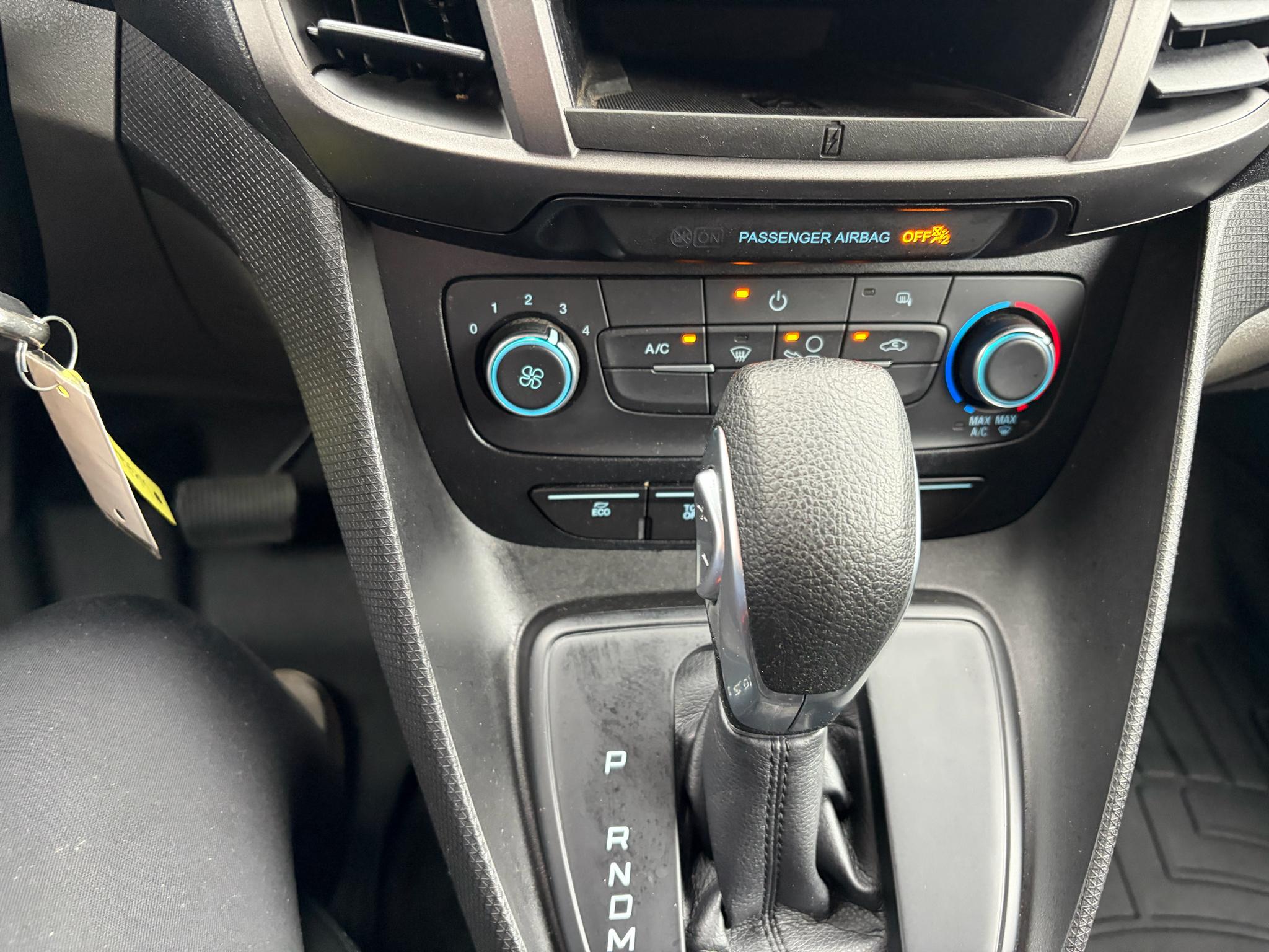 Ford Transit Connect Van XLT LWB w/Rear Symmetrical Doors 2019