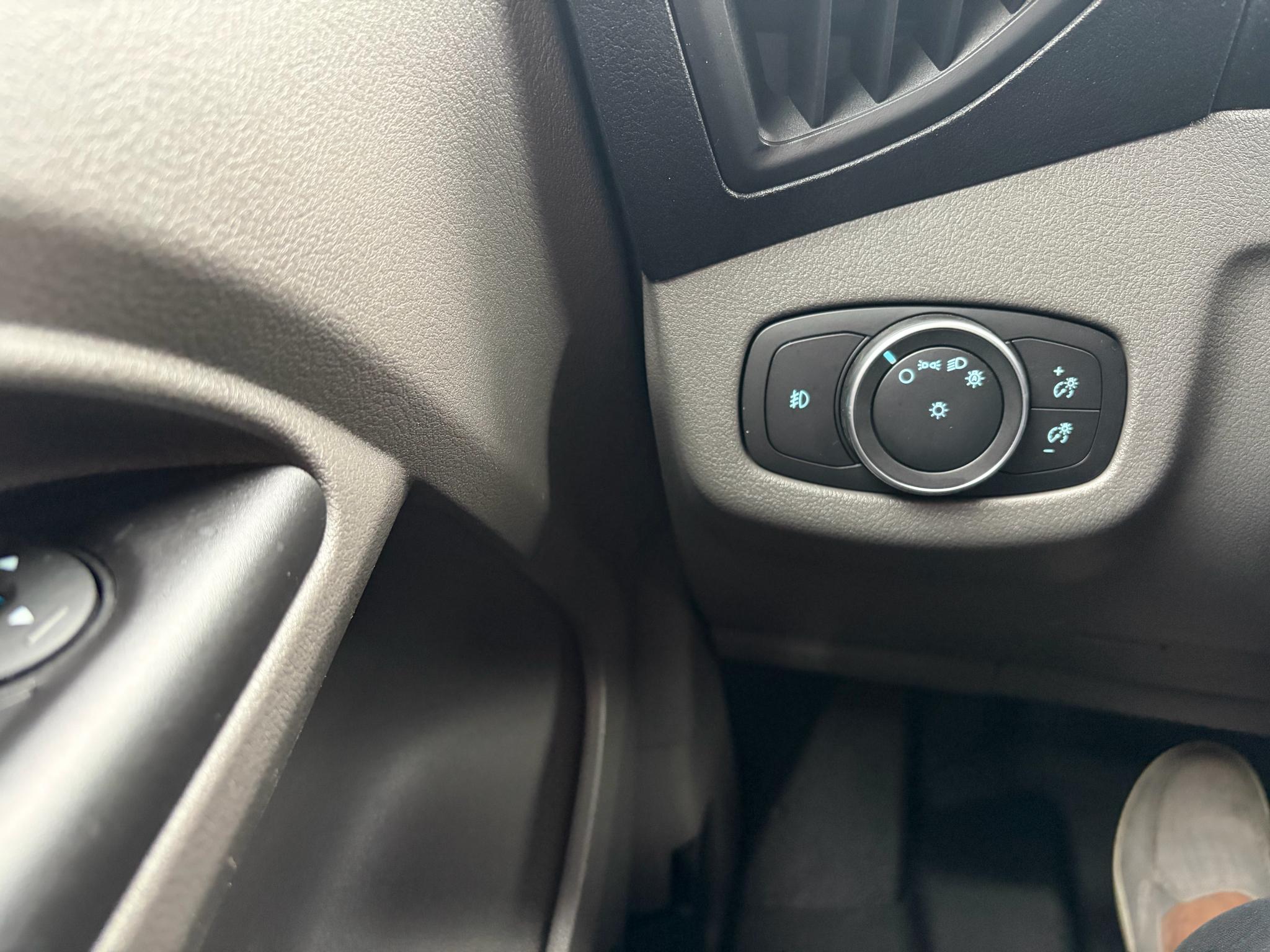 Ford Transit Connect Van XLT LWB w/Rear Symmetrical Doors 2019