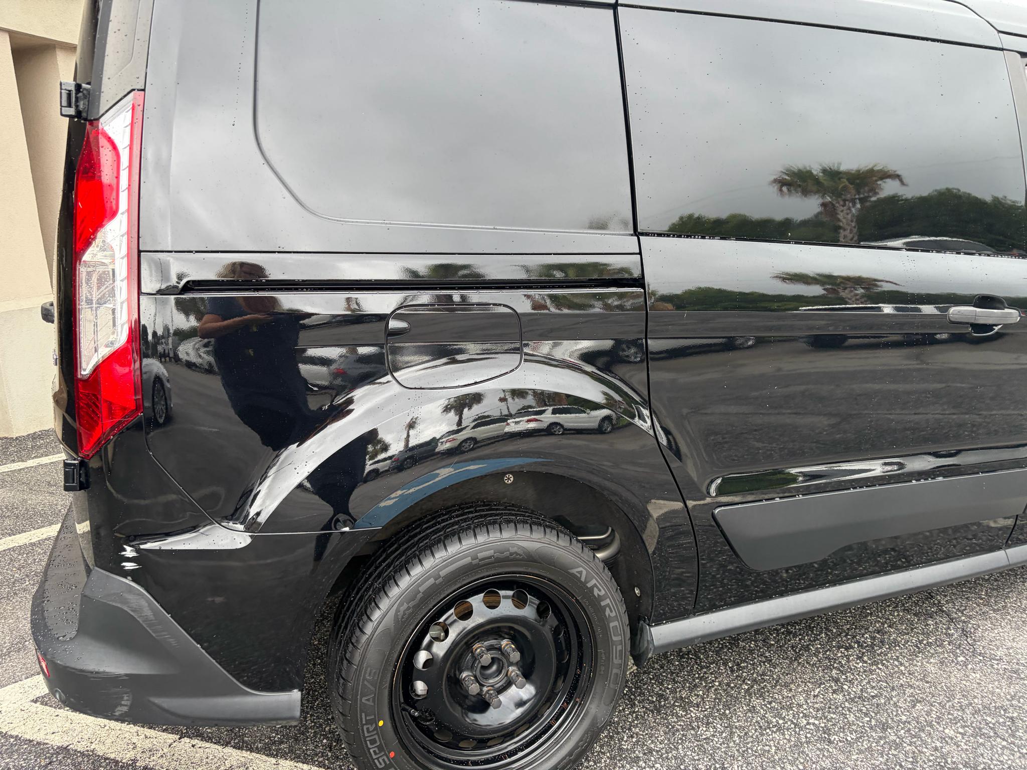 Ford Transit Connect Van XLT LWB w/Rear Symmetrical Doors 2019