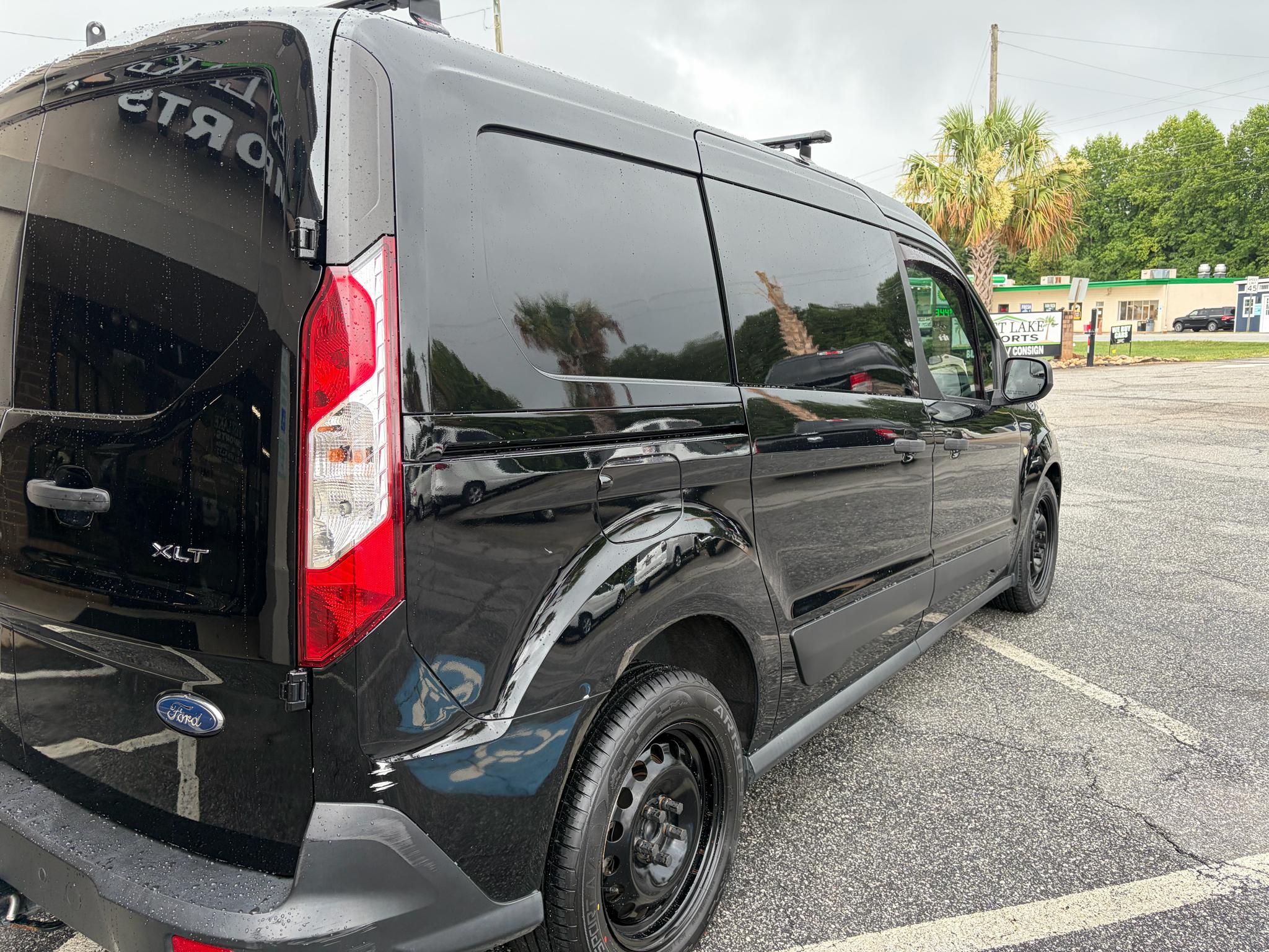 Ford Transit Connect Van XLT LWB w/Rear Symmetrical Doors 2019