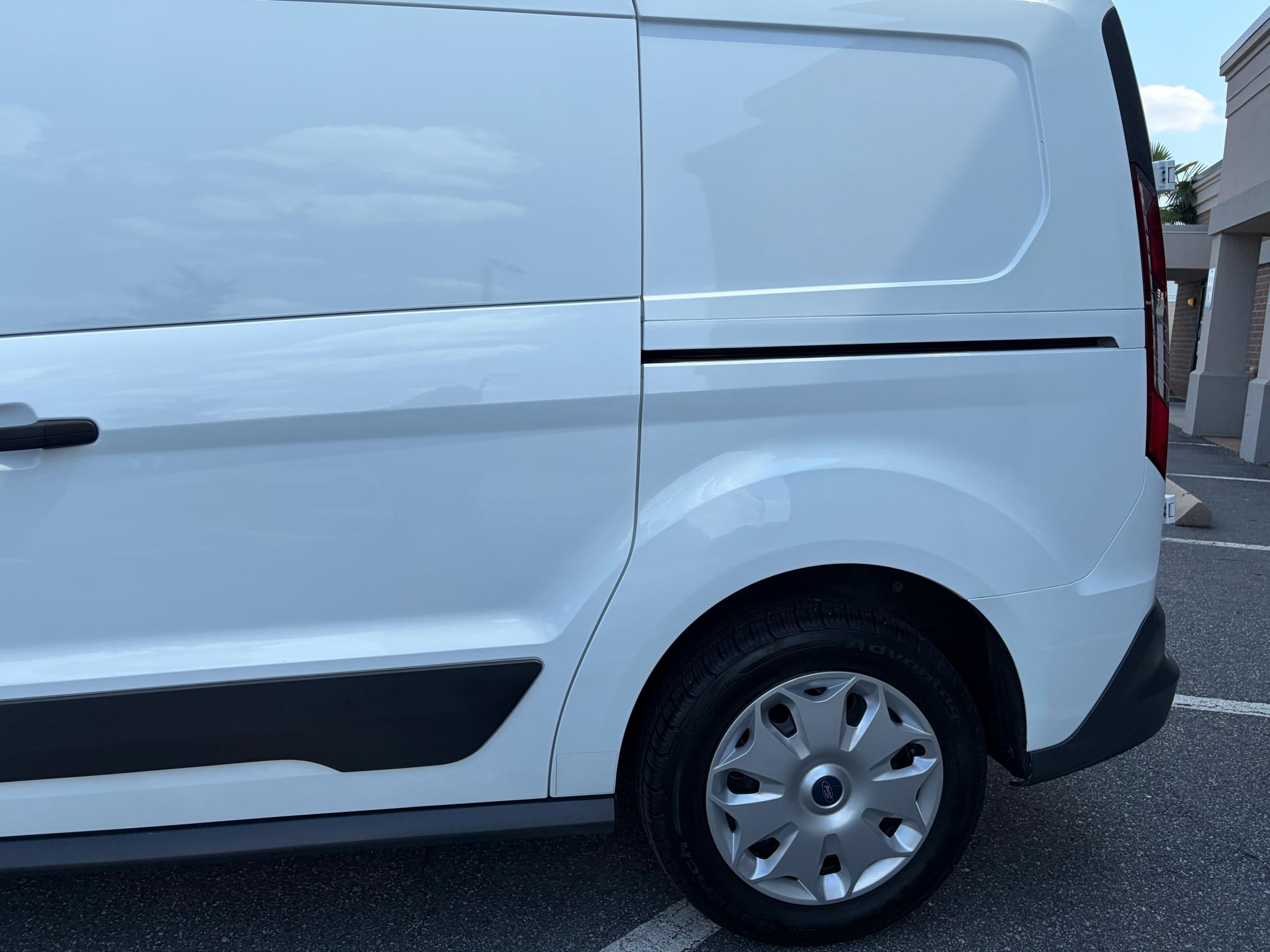 Ford Transit Connect Van XLT LWB w/Rear Symmetrical Doors 2018