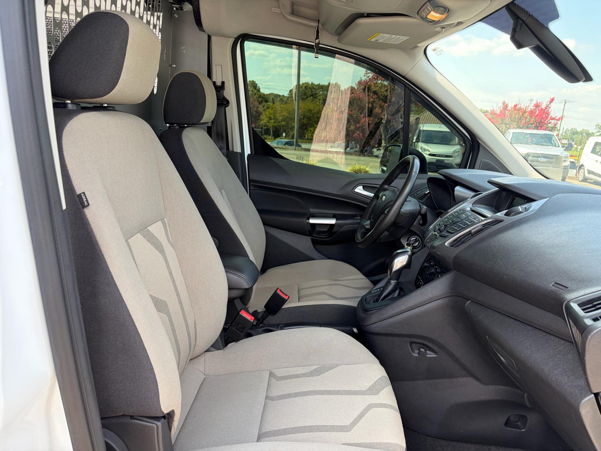 Ford Transit Connect Van XLT LWB w/Rear Symmetrical Doors 2018