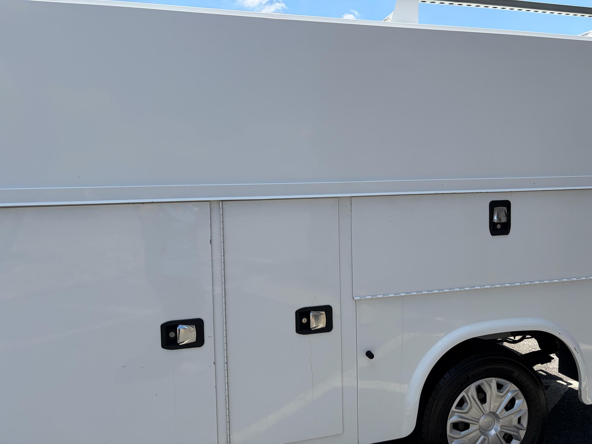 Ford Transit Cutaway T-250 SRW 138" WB 9000 GVWR 2018
