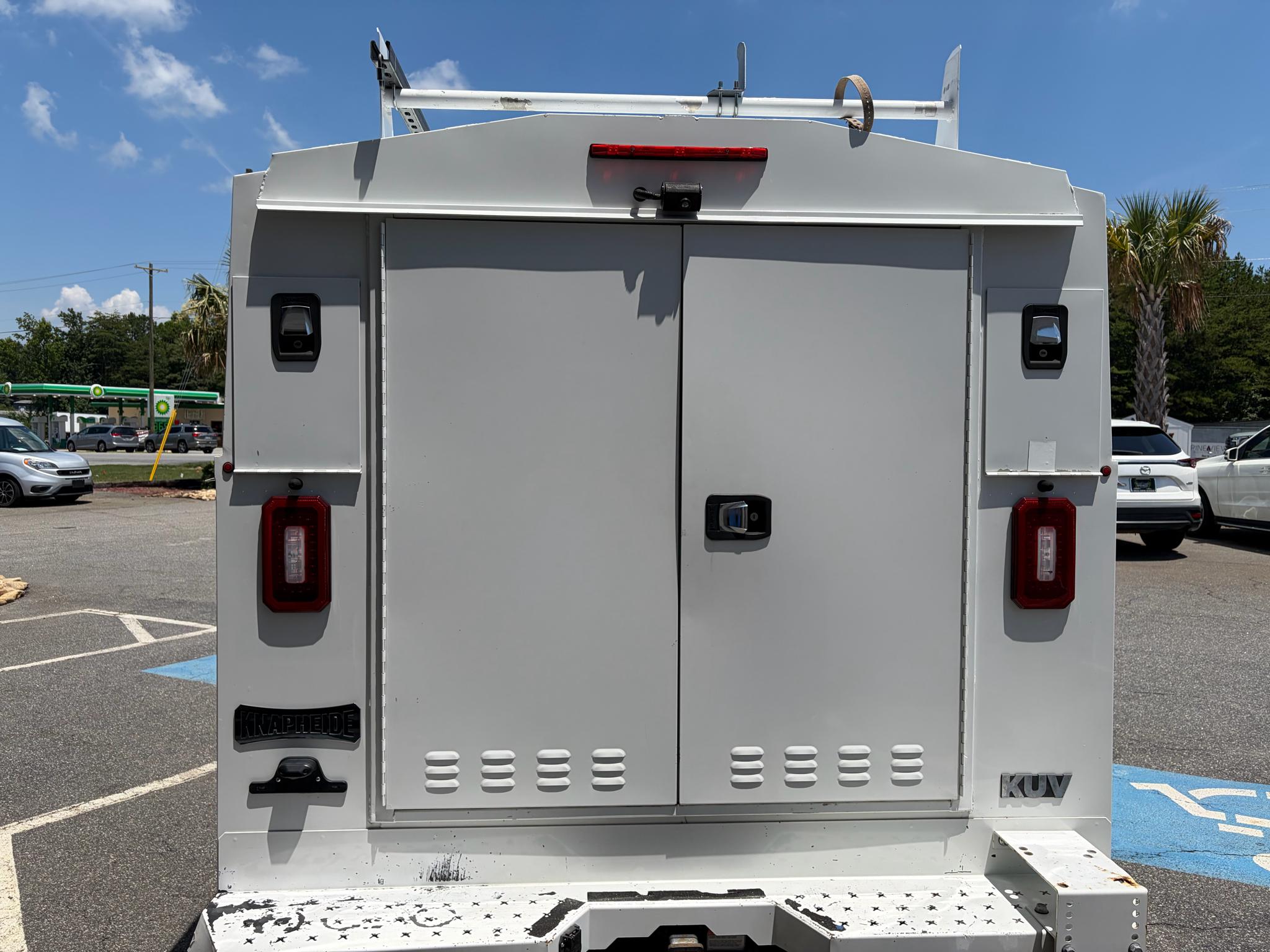 Ford Transit Cutaway T-250 SRW 138" WB 9000 GVWR 2018
