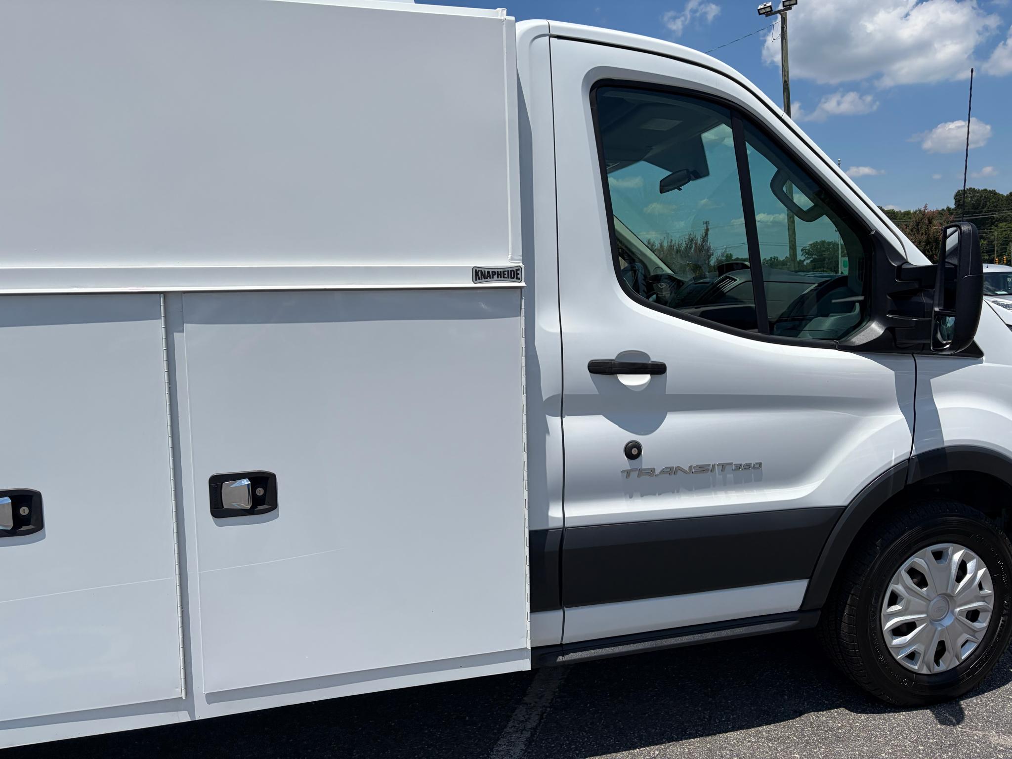 Ford Transit Cutaway T-250 SRW 138" WB 9000 GVWR 2018