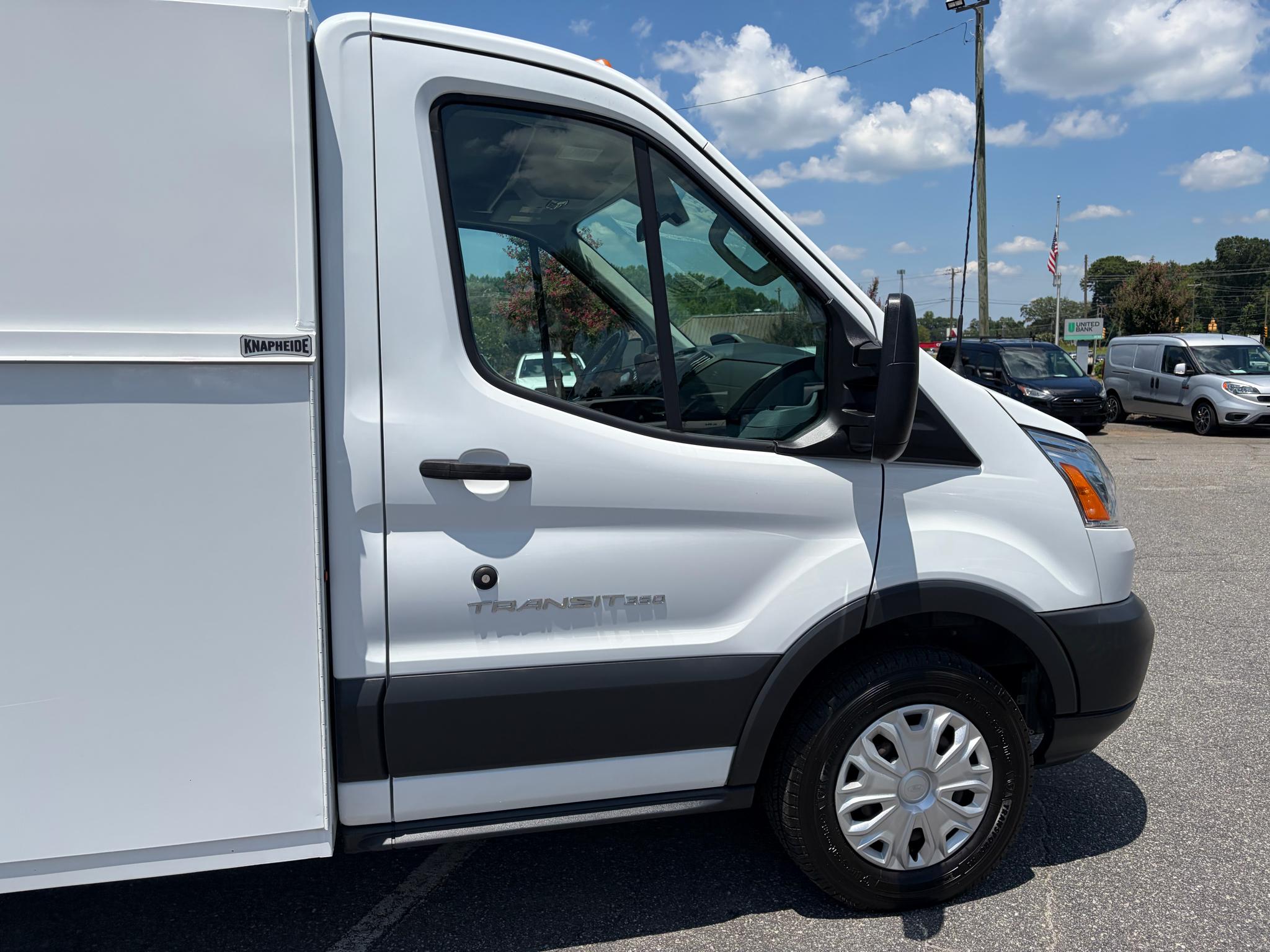 Ford Transit Cutaway T-250 SRW 138" WB 9000 GVWR 2018