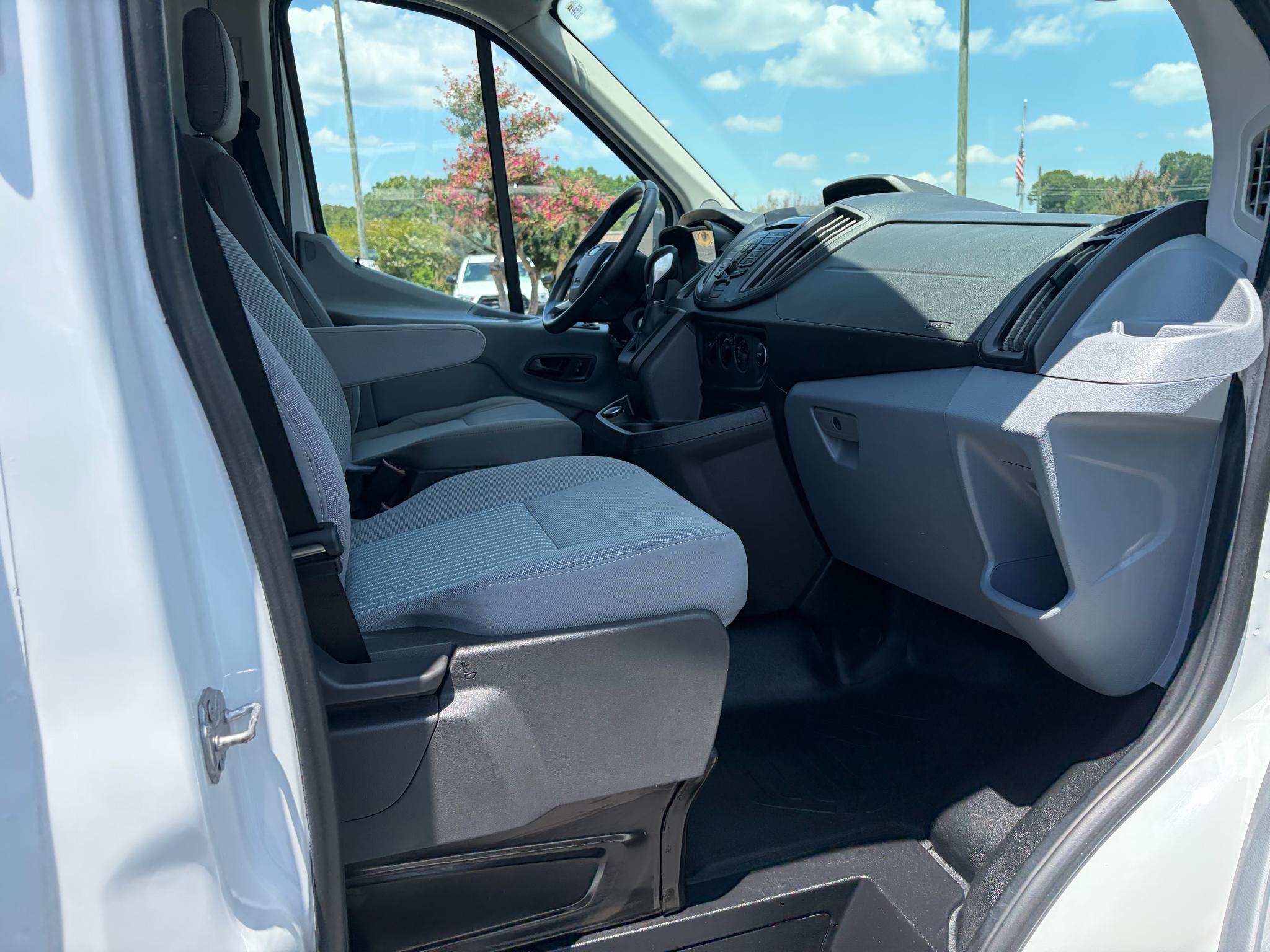 Ford Transit Cutaway T-250 SRW 138" WB 9000 GVWR 2018