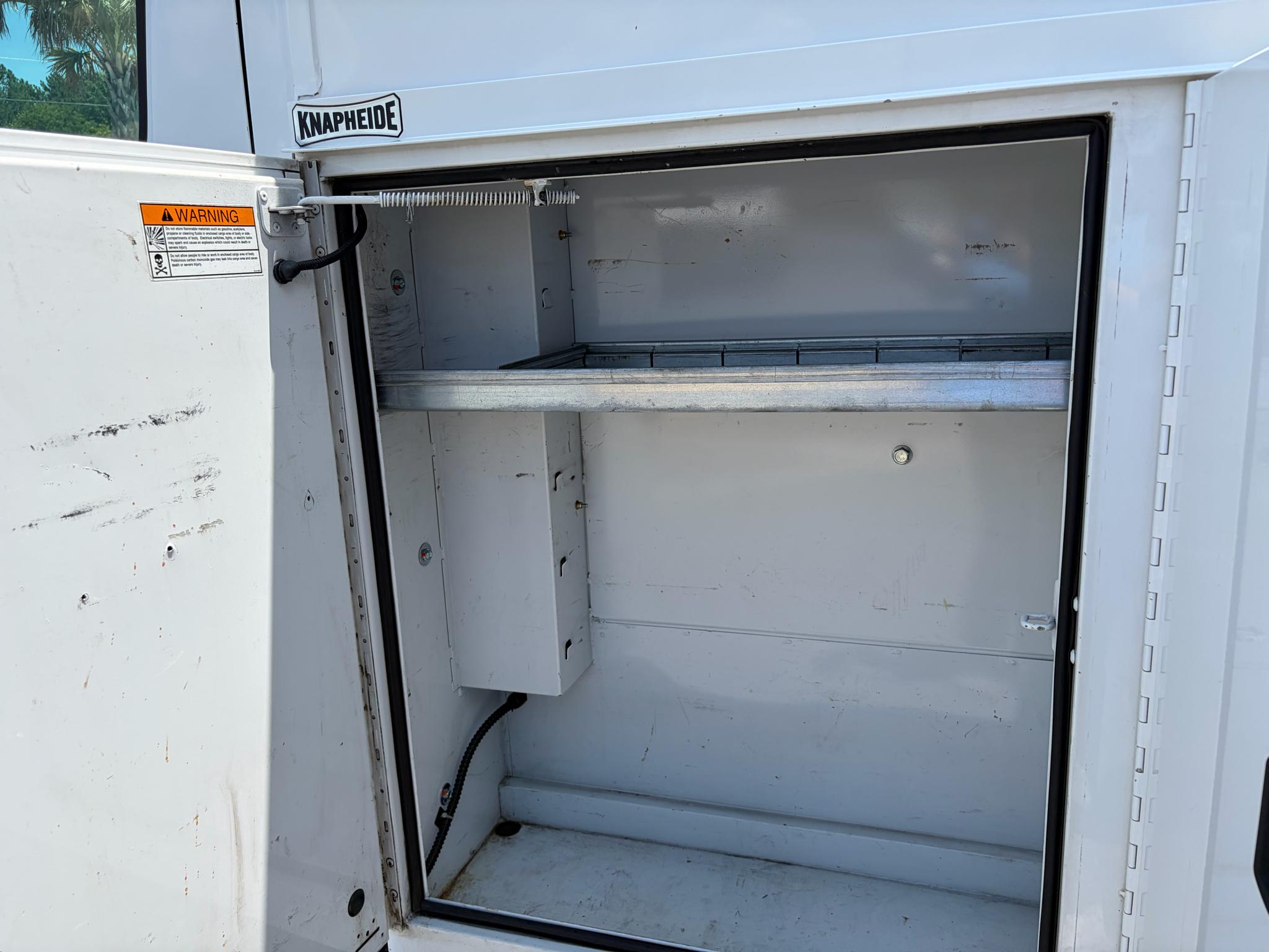 Ford Transit Cutaway T-250 SRW 138" WB 9000 GVWR 2018