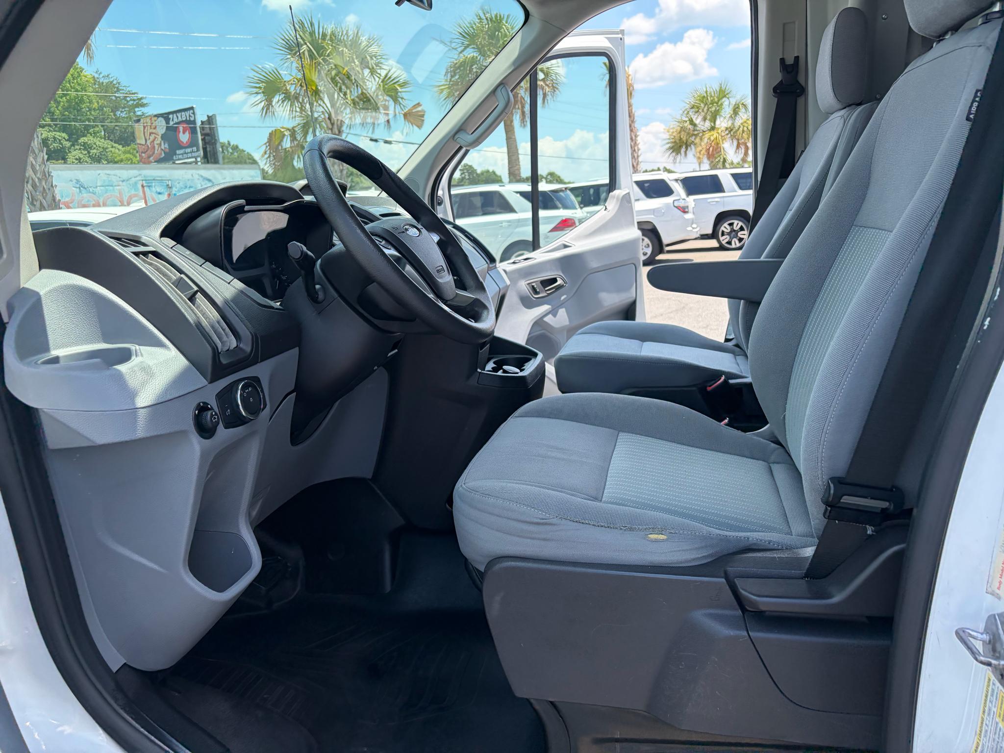 Ford Transit Cutaway T-250 SRW 138" WB 9000 GVWR 2018