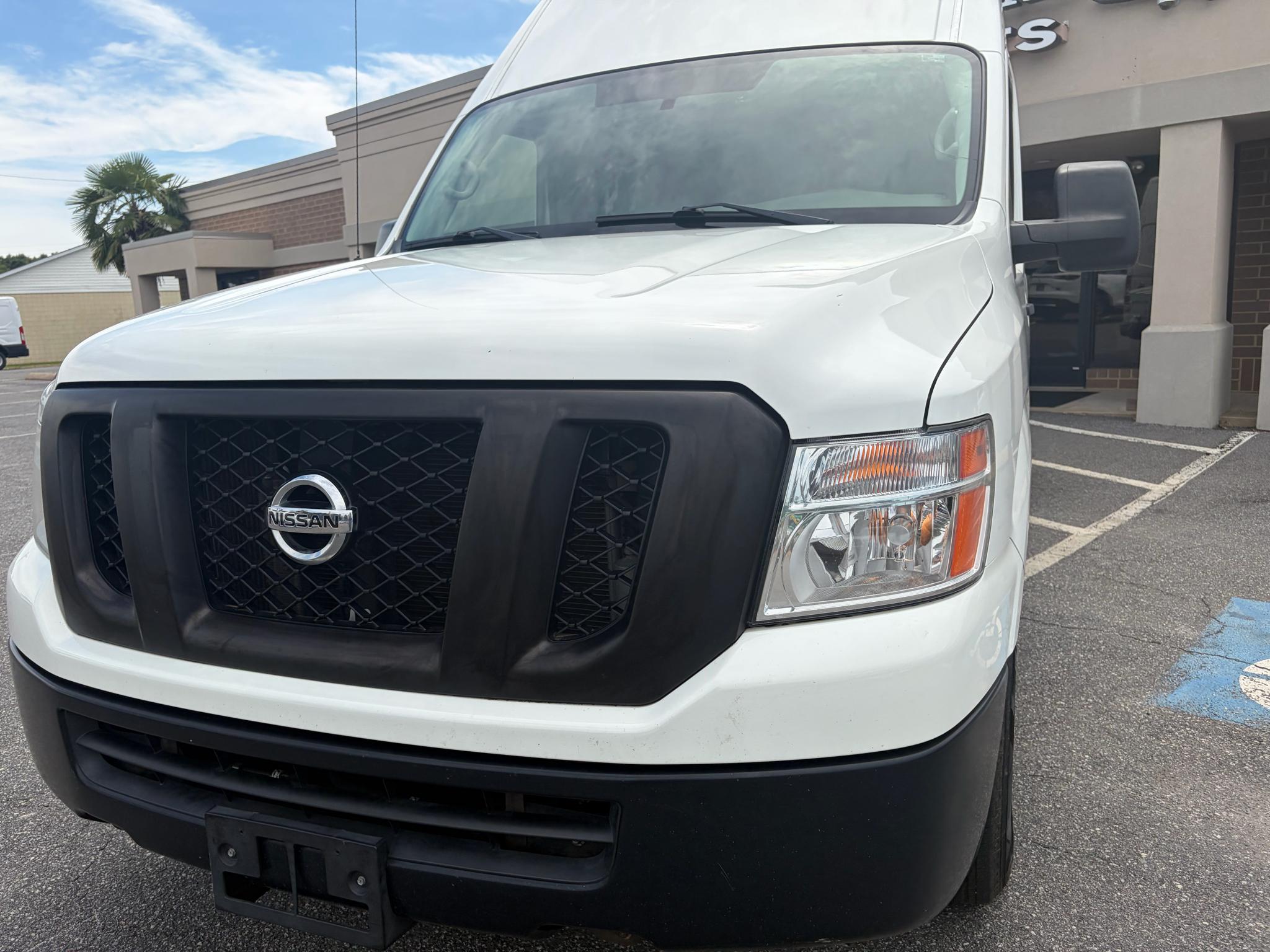 Nissan NV Cargo NV1500 Standard Roof V6 SV 2019