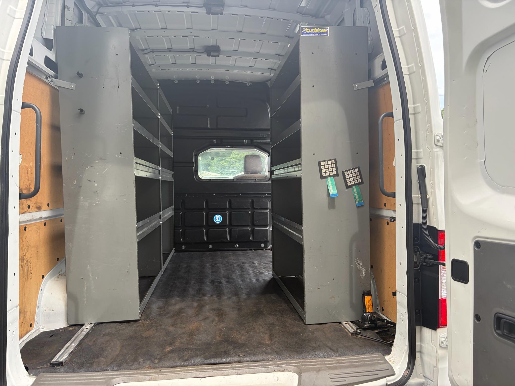Nissan NV Cargo NV1500 Standard Roof V6 SV 2019
