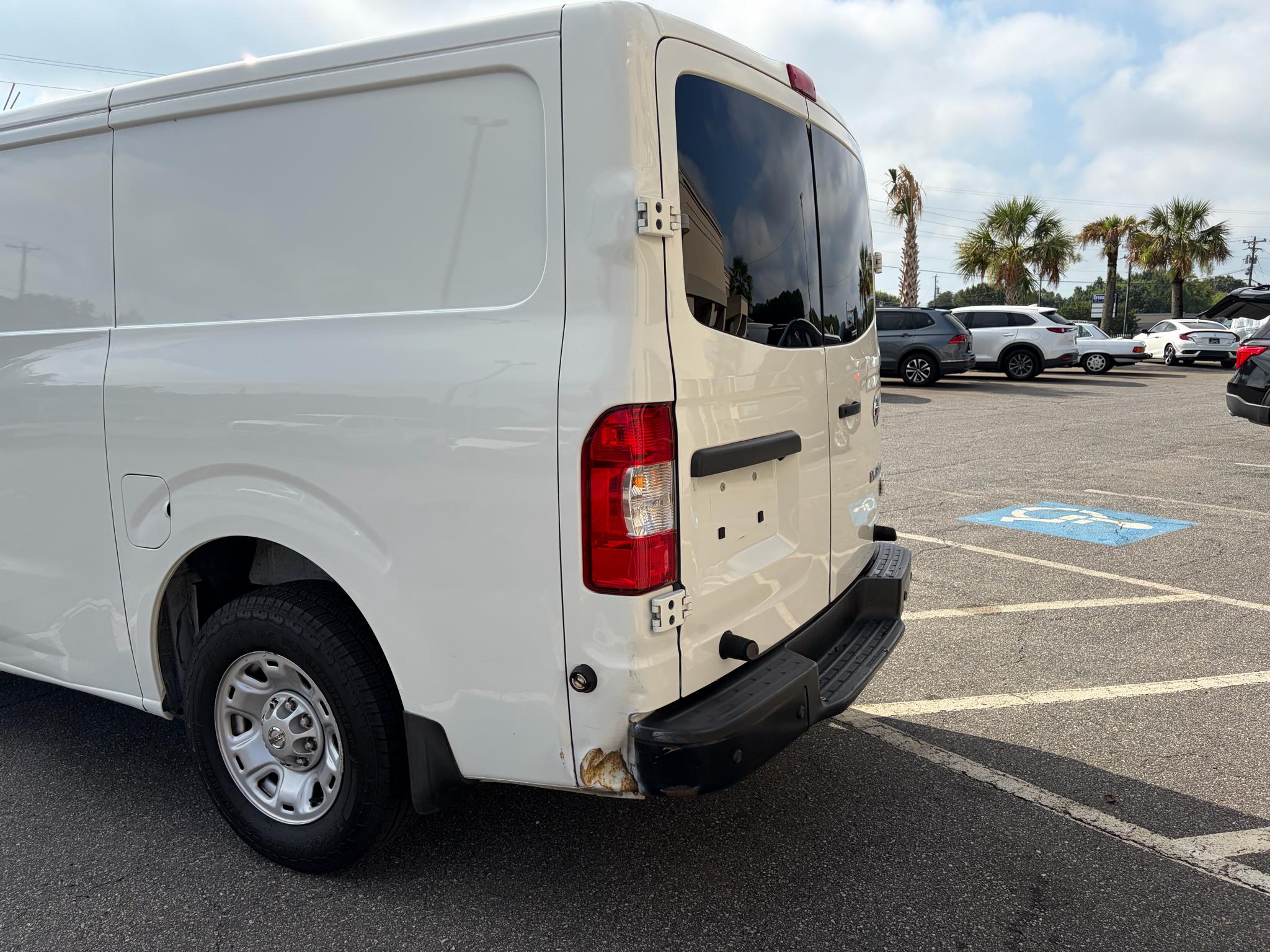 Nissan NV Cargo NV1500 Standard Roof V6 SV 2019