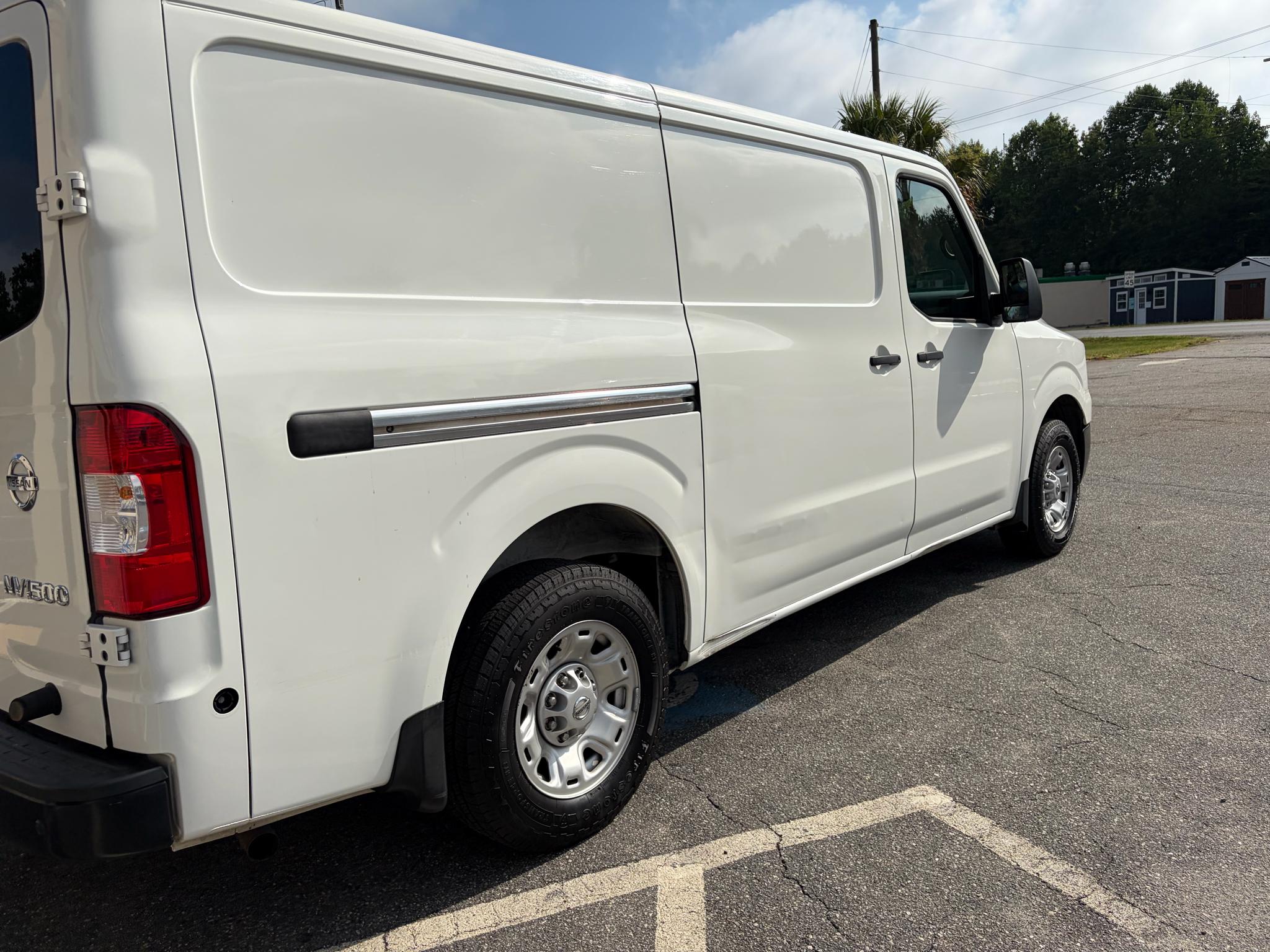 Nissan NV Cargo NV1500 Standard Roof V6 SV 2019