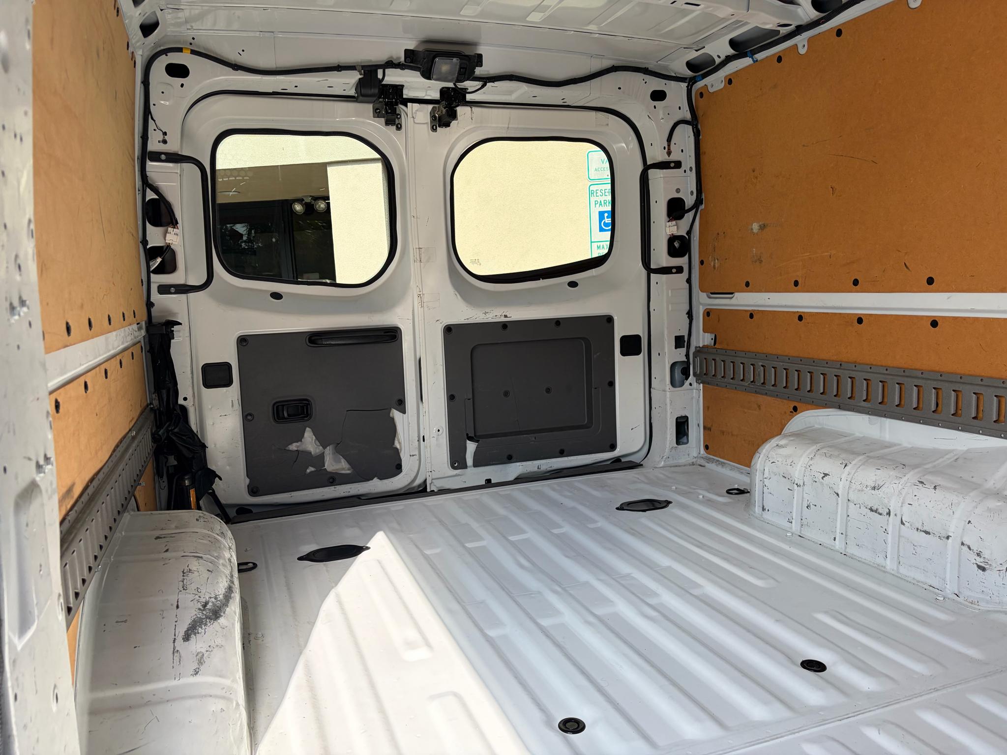 Nissan NV Cargo NV1500 Standard Roof V6 SV 2019