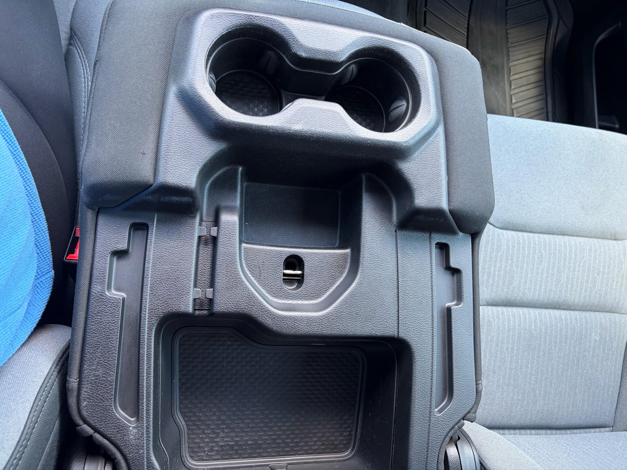RAM 1500 Big Horn 4x4 Crew Cab 5'7" Box 2020