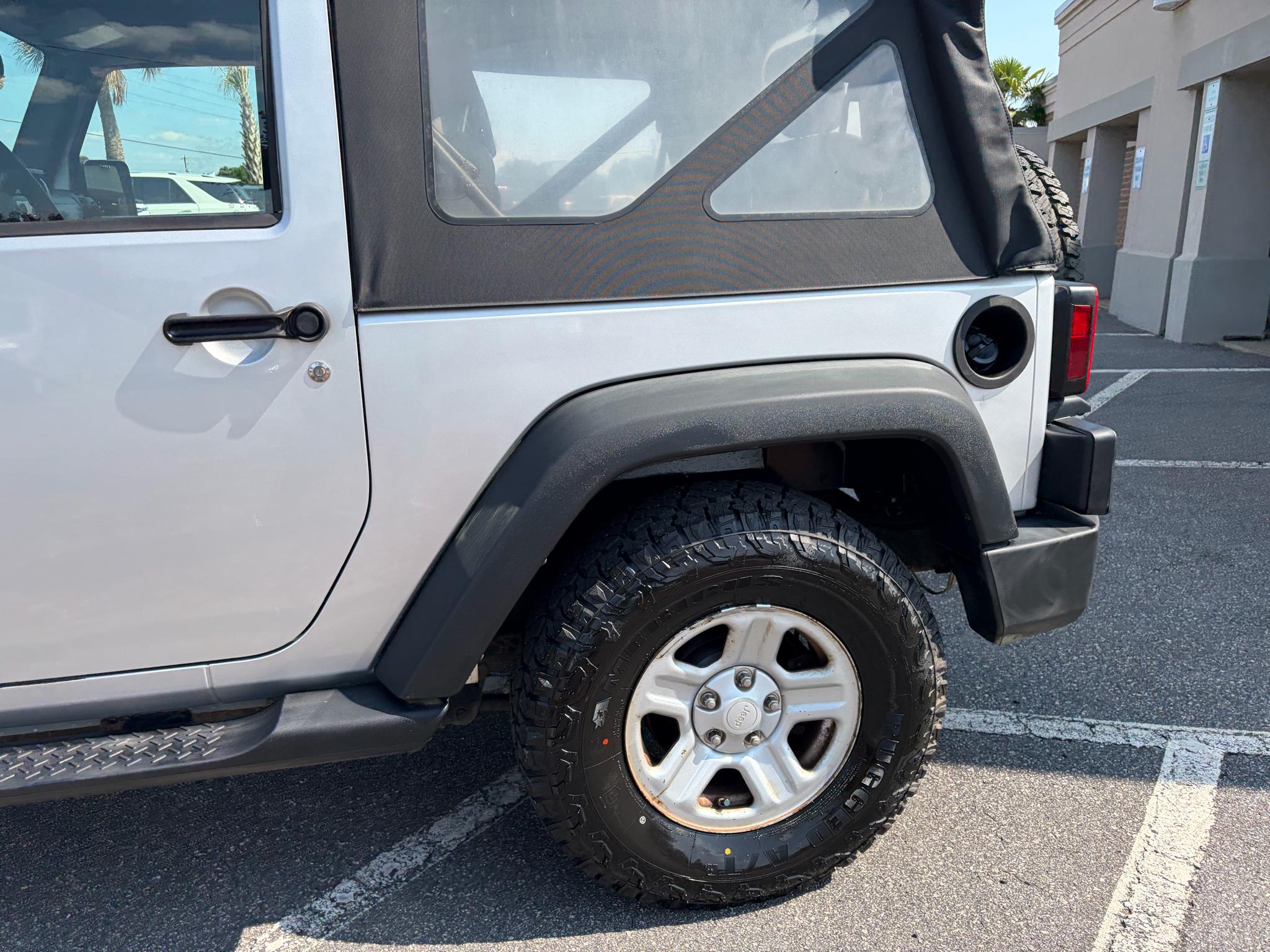 Jeep Wrangler 4WD 2dr X 2009
