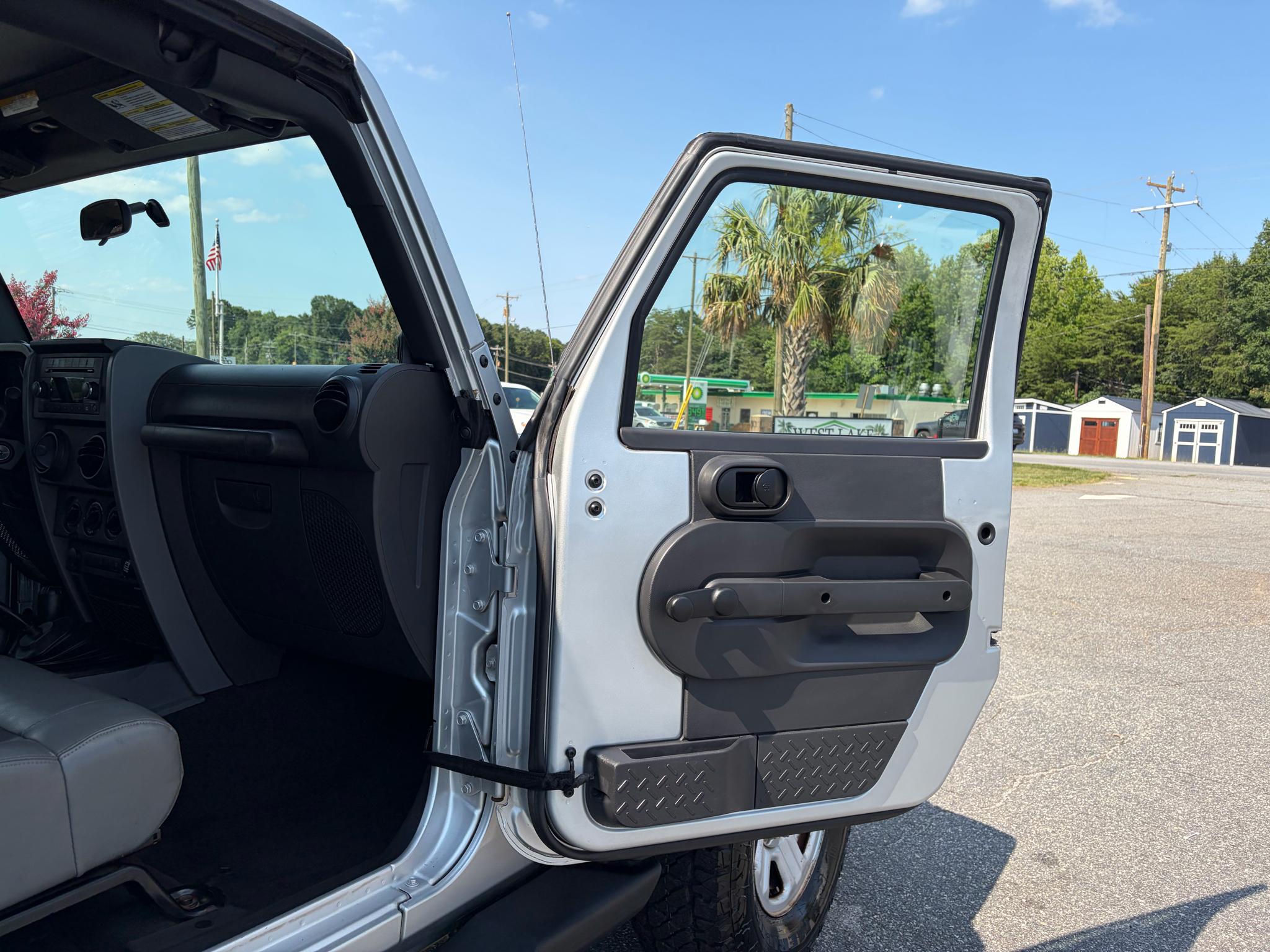 Jeep Wrangler 4WD 2dr X 2009