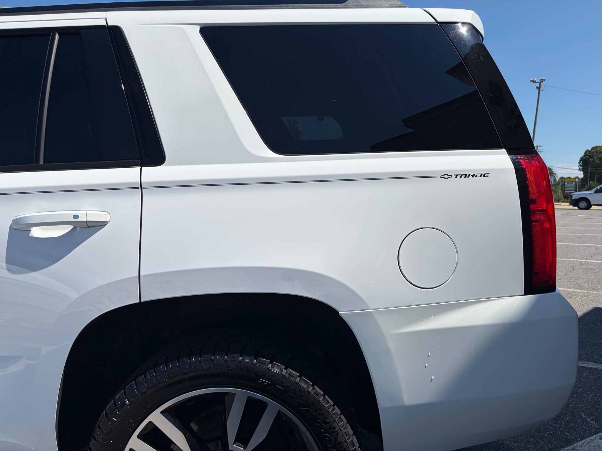 Chevrolet Tahoe 4WD 4dr Premier 2019