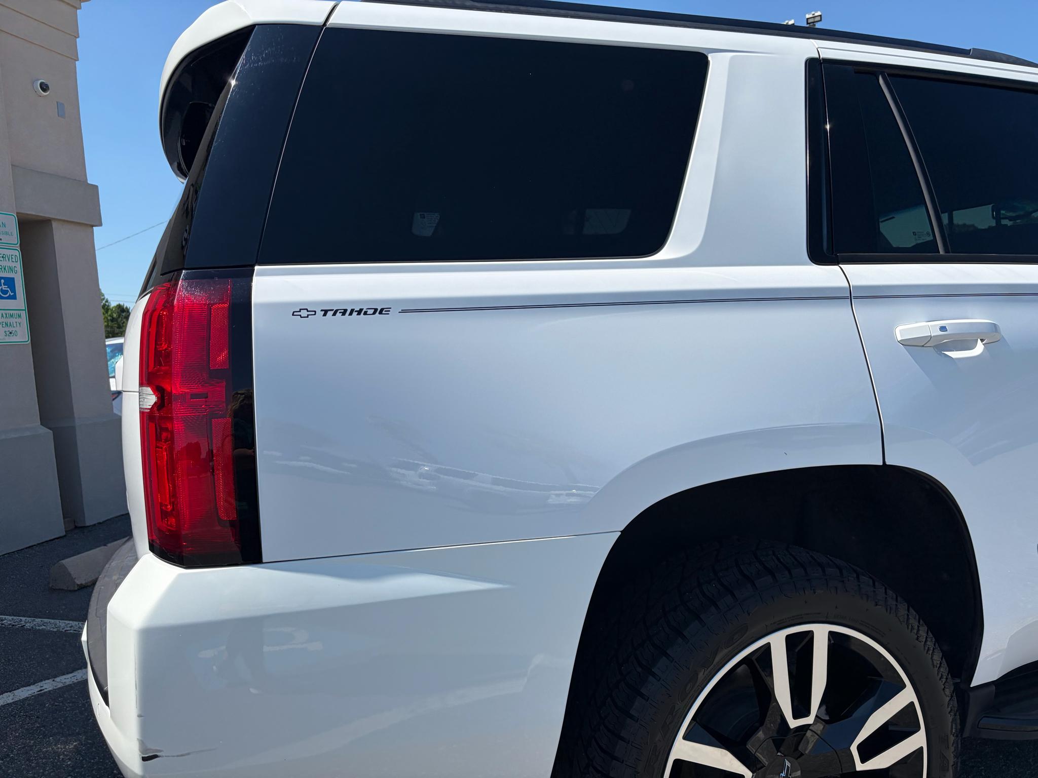 Chevrolet Tahoe 4WD 4dr Premier 2019