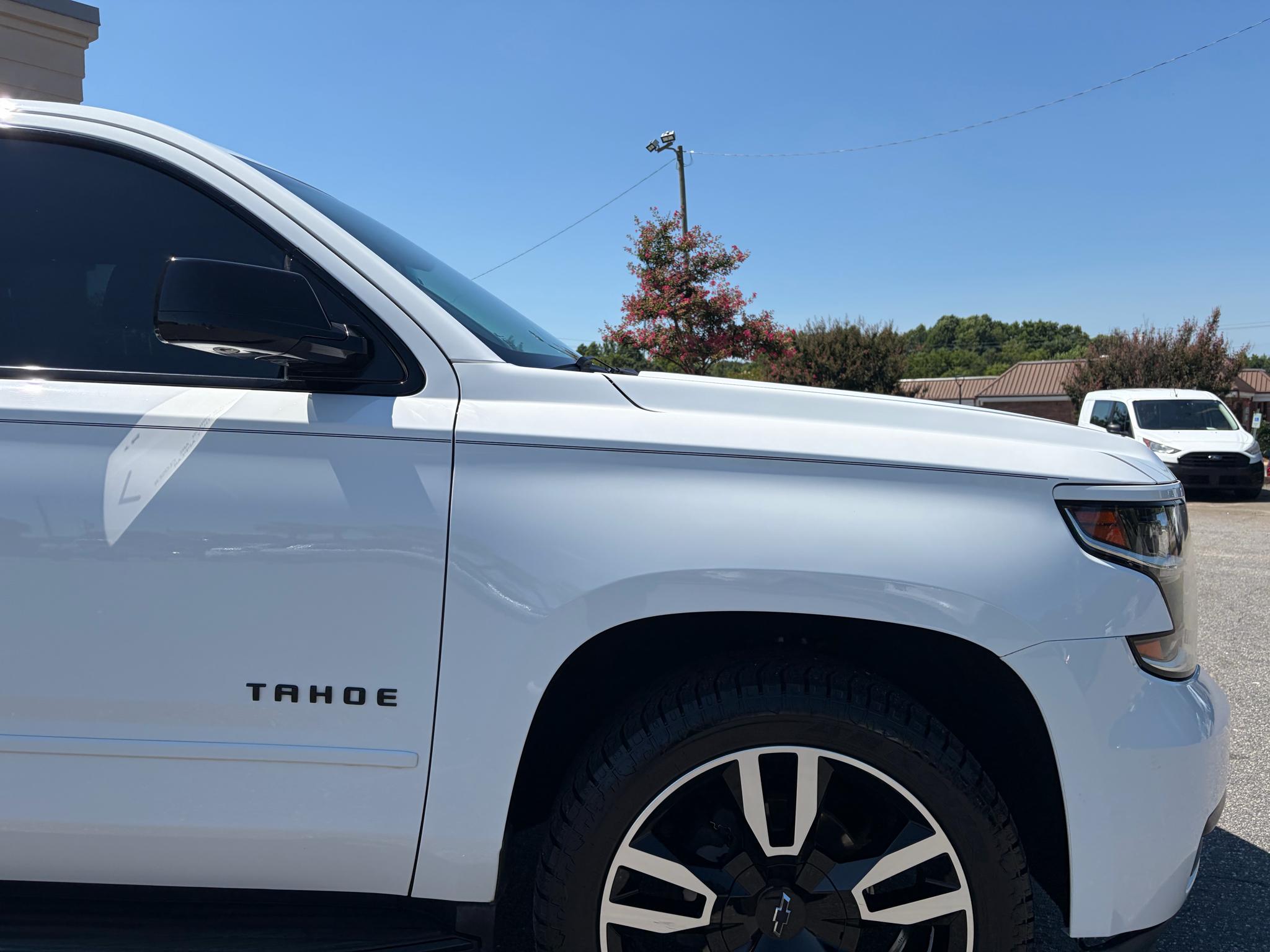 Chevrolet Tahoe 4WD 4dr Premier 2019