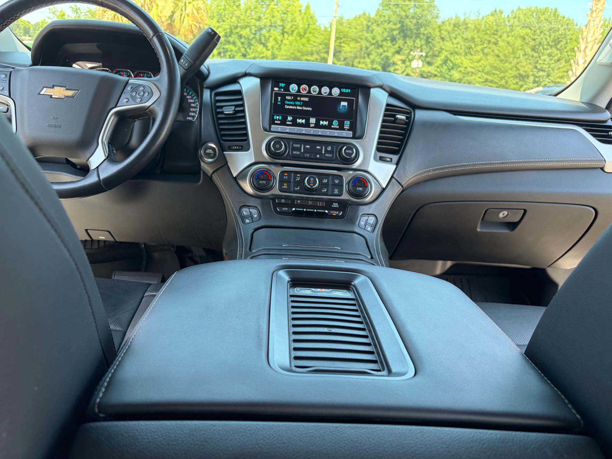 Chevrolet Tahoe 4WD 4dr Premier 2019
