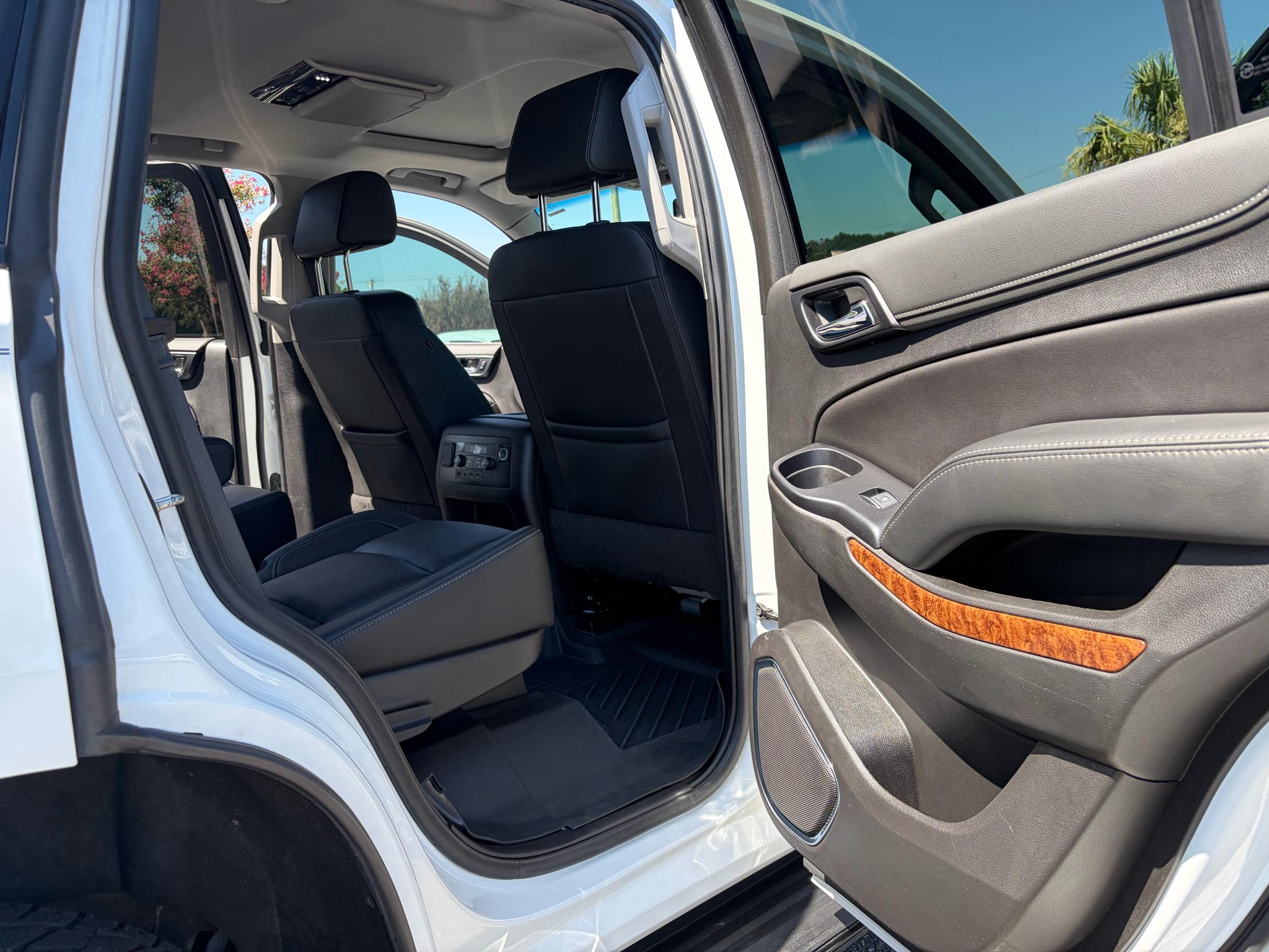 Chevrolet Tahoe 4WD 4dr Premier 2019