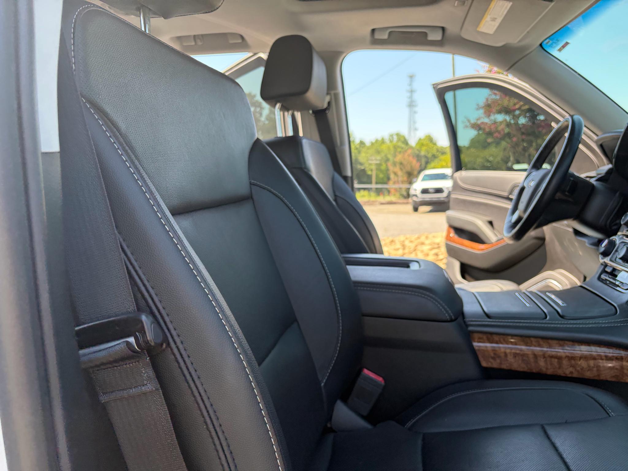Chevrolet Tahoe 4WD 4dr Premier 2019