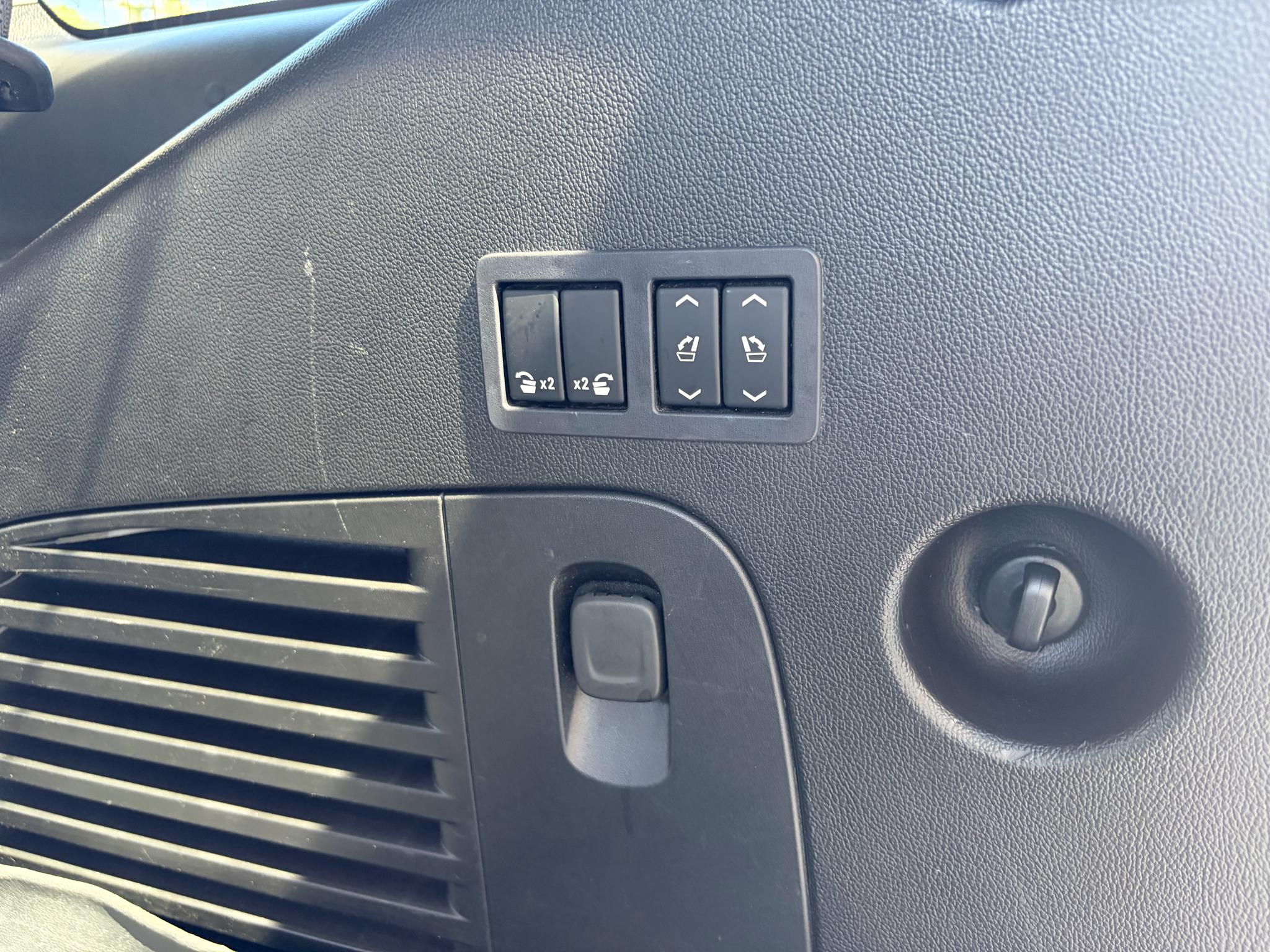 Chevrolet Tahoe 4WD 4dr Premier 2019