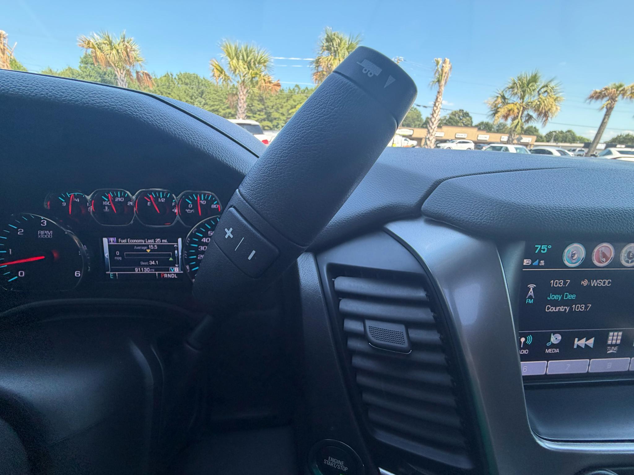 Chevrolet Tahoe 4WD 4dr Premier 2019