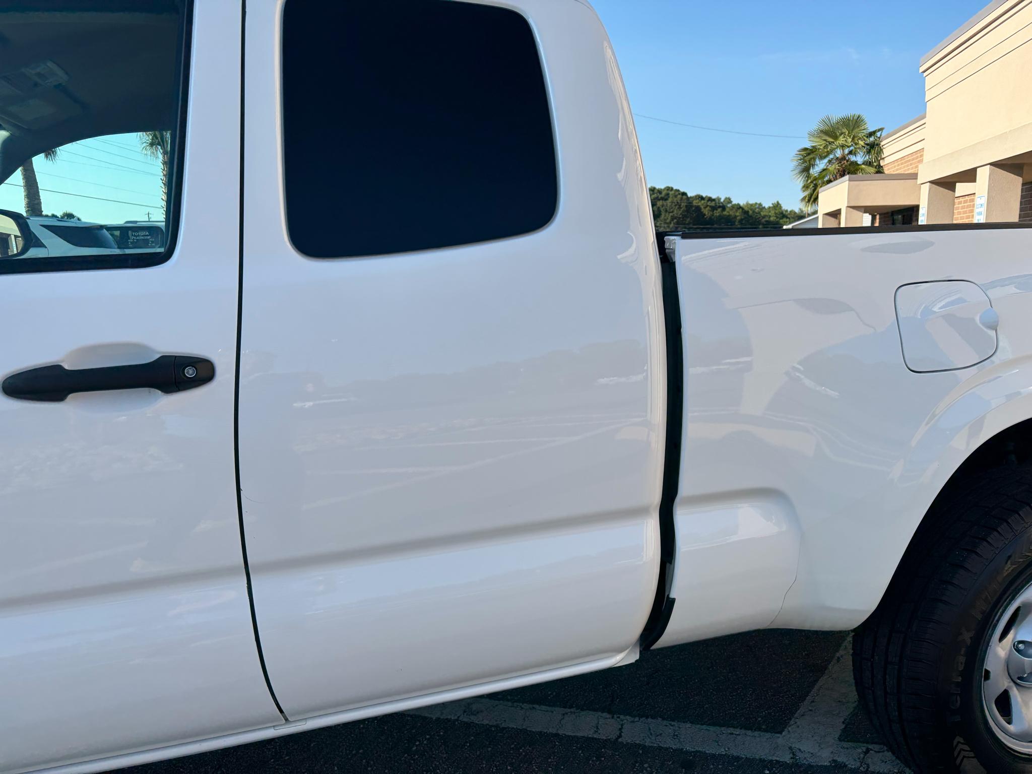 Toyota Tacoma 2WD SR5 Access Cab 6' Bed I4 AT (Natl) 2022