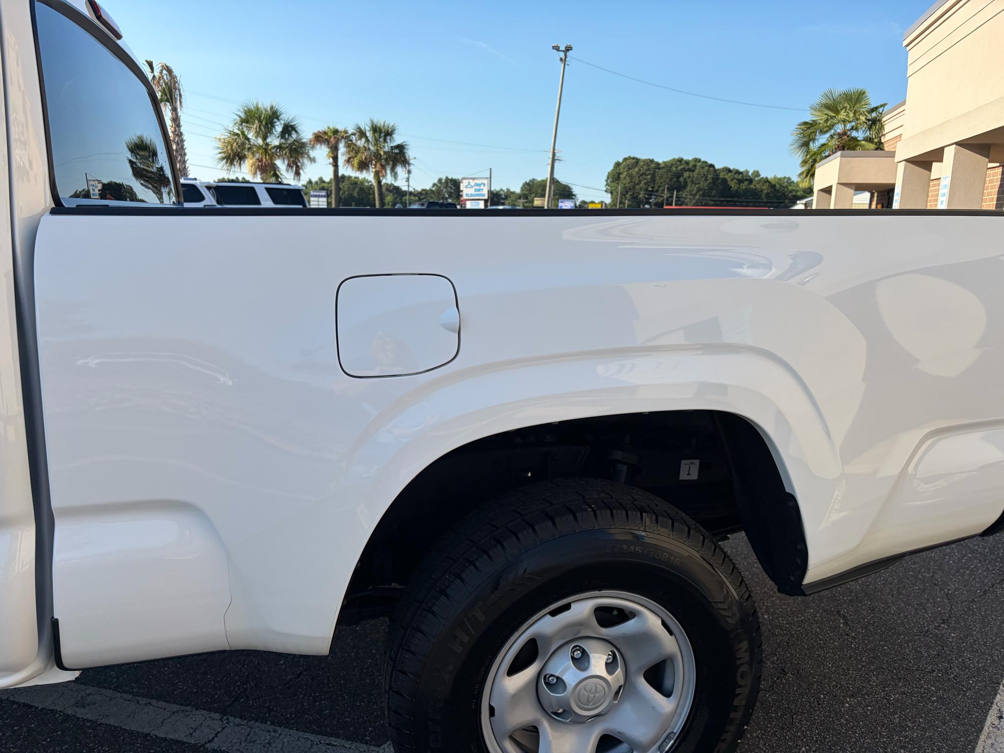 Toyota Tacoma 2WD SR5 Access Cab 6' Bed I4 AT (Natl) 2022