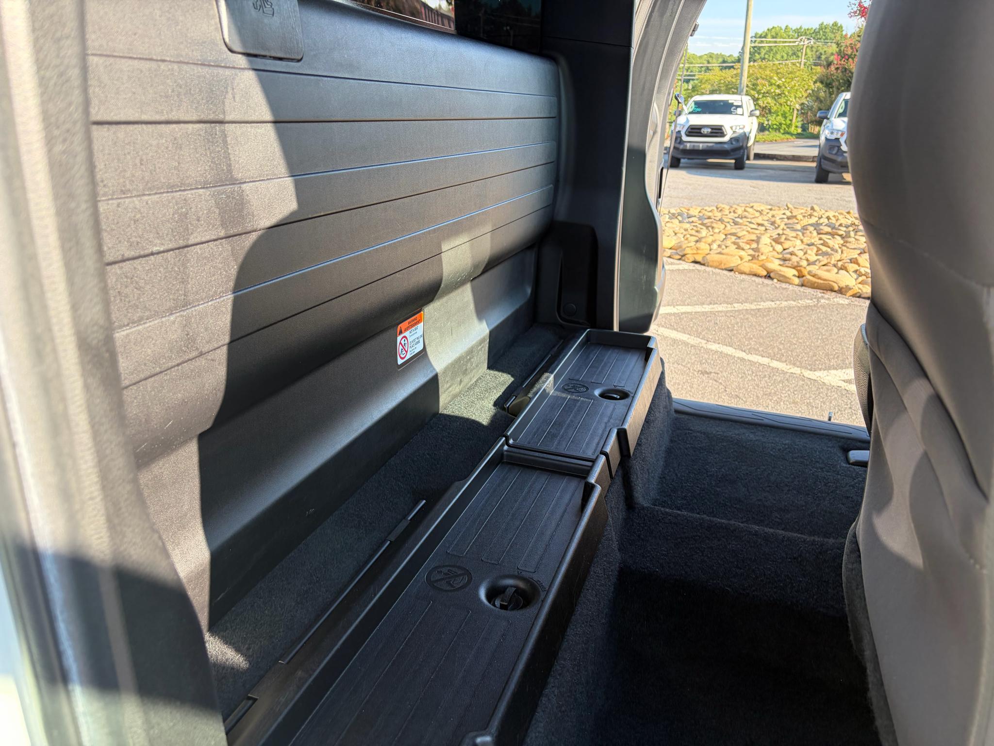 Toyota Tacoma 2WD SR5 Access Cab 6' Bed I4 AT (Natl) 2022