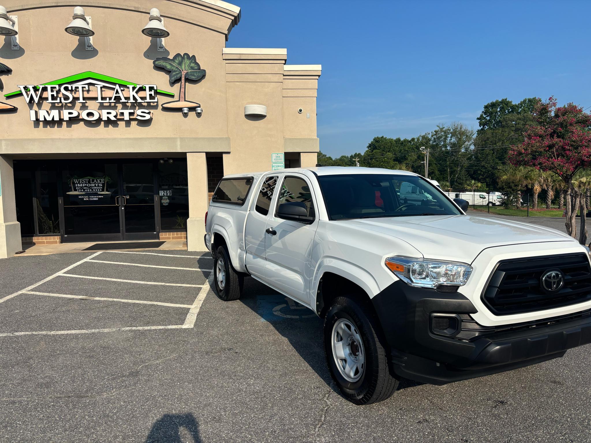Toyota Tacoma 2WD SR5 Access Cab 6' Bed I4 AT (Natl) 2022