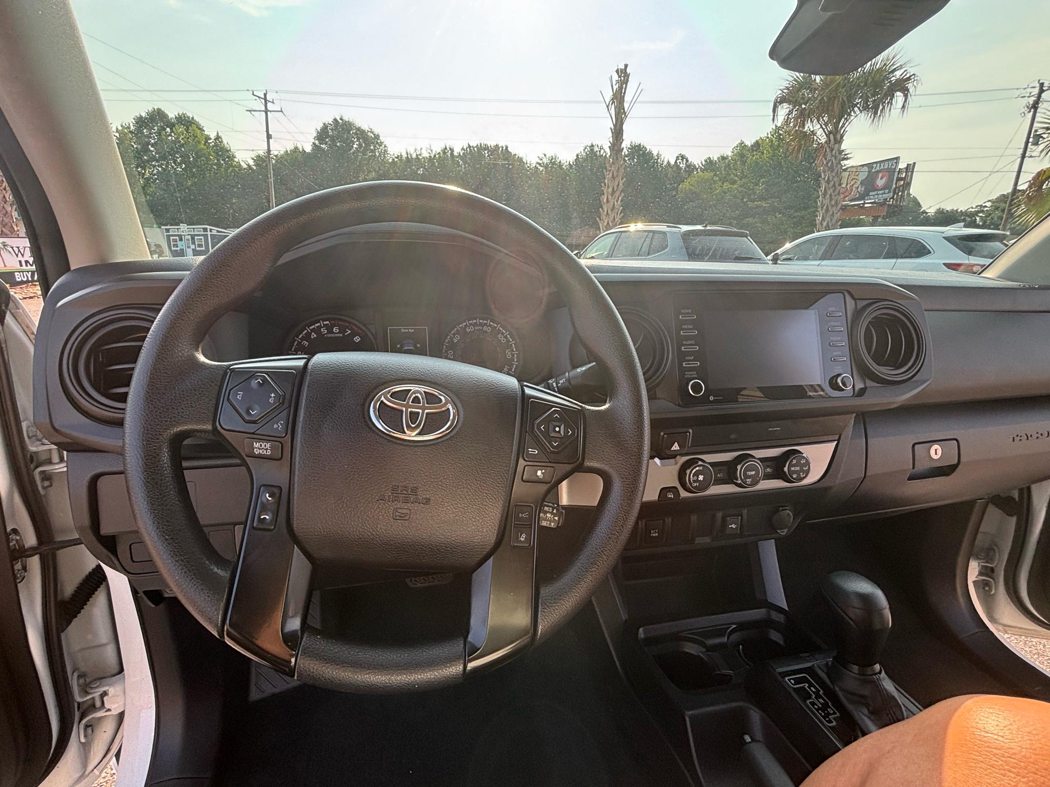 Toyota Tacoma 2WD SR5 Access Cab 6' Bed I4 AT (Natl) 2022