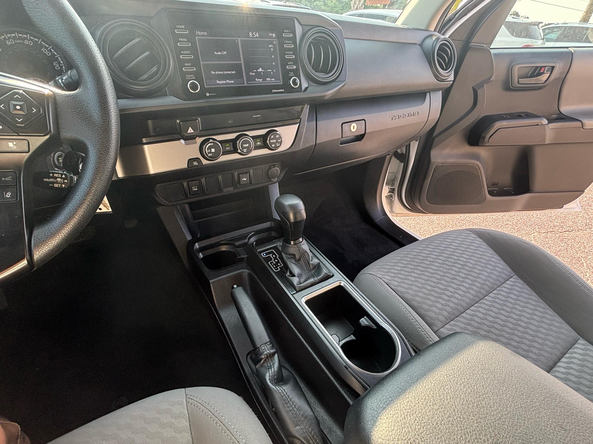 Toyota Tacoma 2WD SR5 Access Cab 6' Bed I4 AT (Natl) 2022