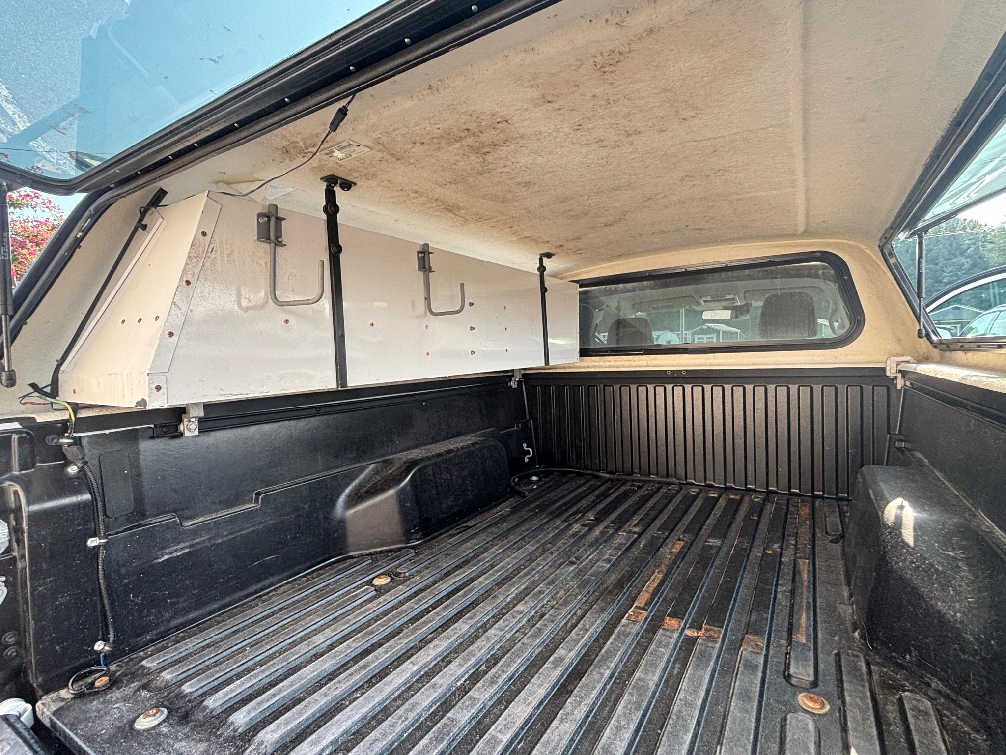 Toyota Tacoma 2WD SR5 Access Cab 6' Bed I4 AT (Natl) 2022