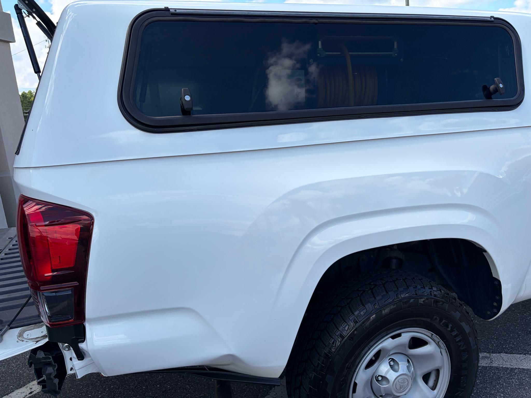 Toyota Tacoma 2WD SR5 Access Cab 6' Bed I4 AT (Natl) 2023