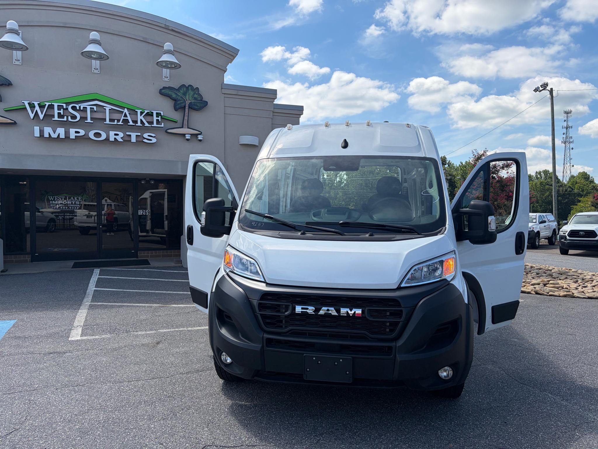 RAM ProMaster Cargo Van Tradesman 2500 High Roof 159" WB w/Pass Seat 2025