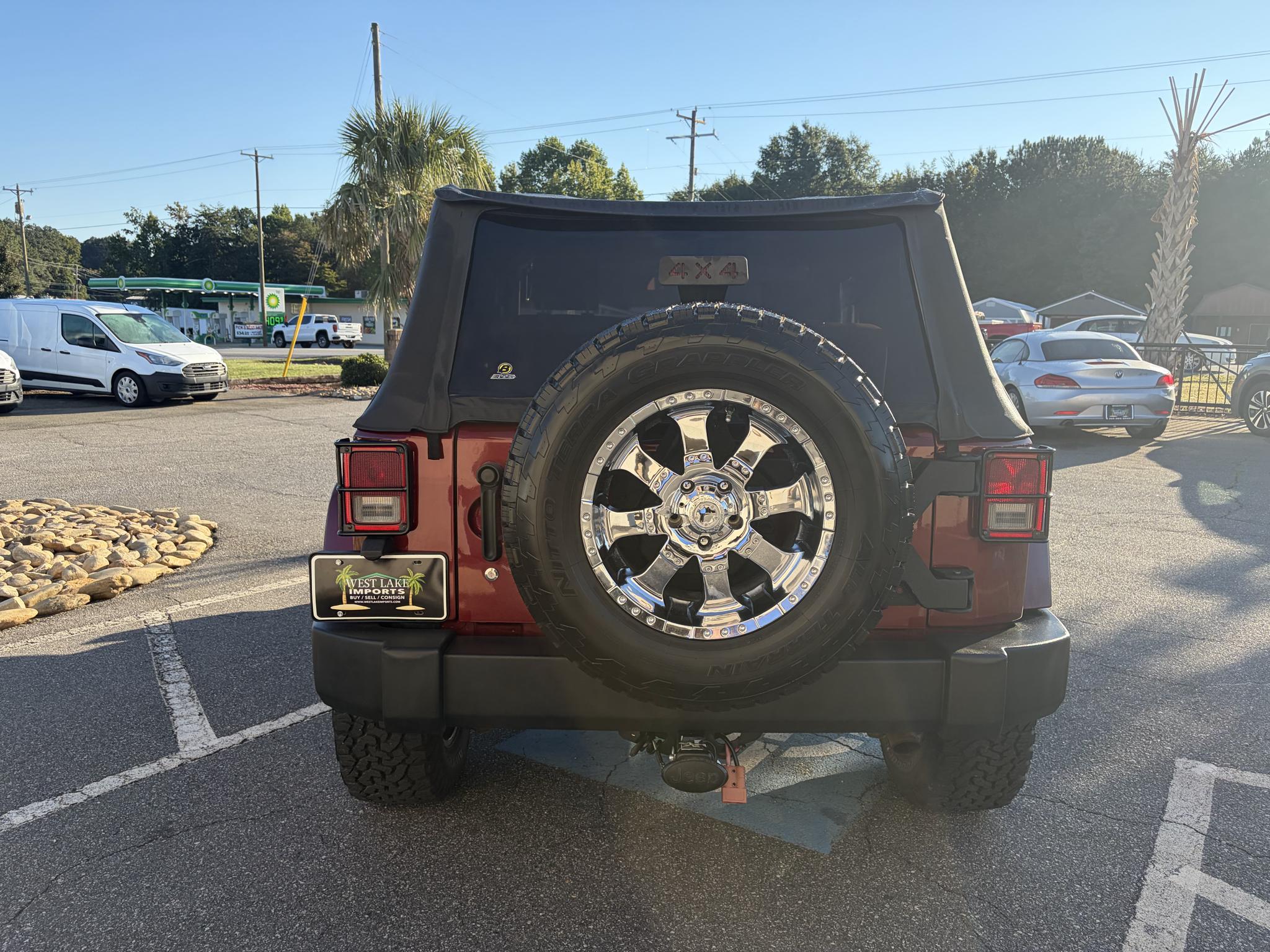 Jeep Wrangler 4WD 2dr Sahara 2007