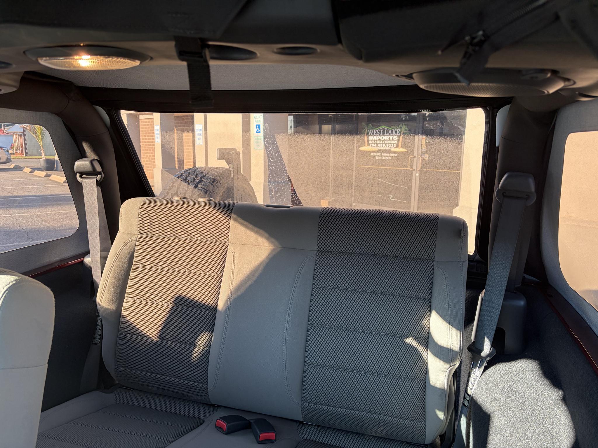 Jeep Wrangler 4WD 2dr Sahara 2007