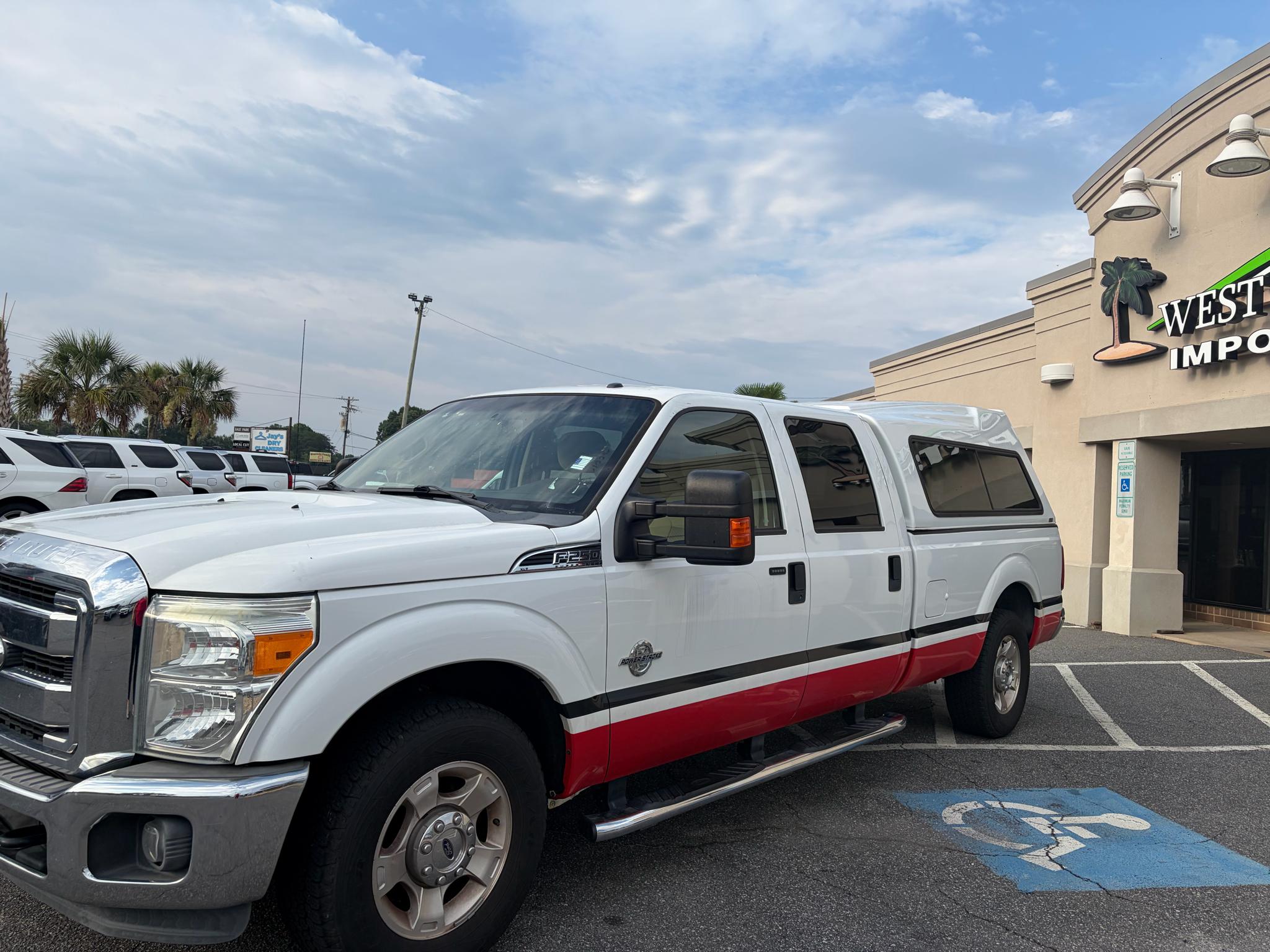 Ford Super Duty F-250 SRW 2WD Crew Cab 156" King Ranch 2015