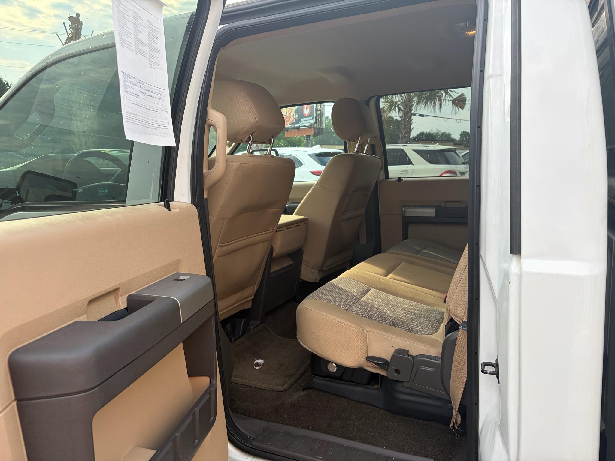Ford Super Duty F-250 SRW 2WD Crew Cab 156" King Ranch 2015