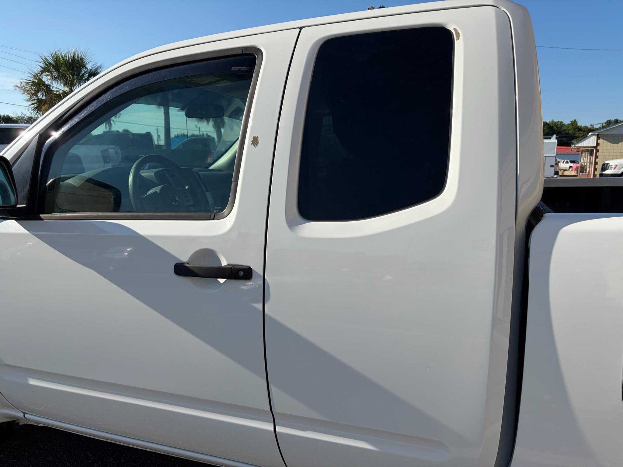 Nissan Frontier King Cab 4x2 S Manual 2019