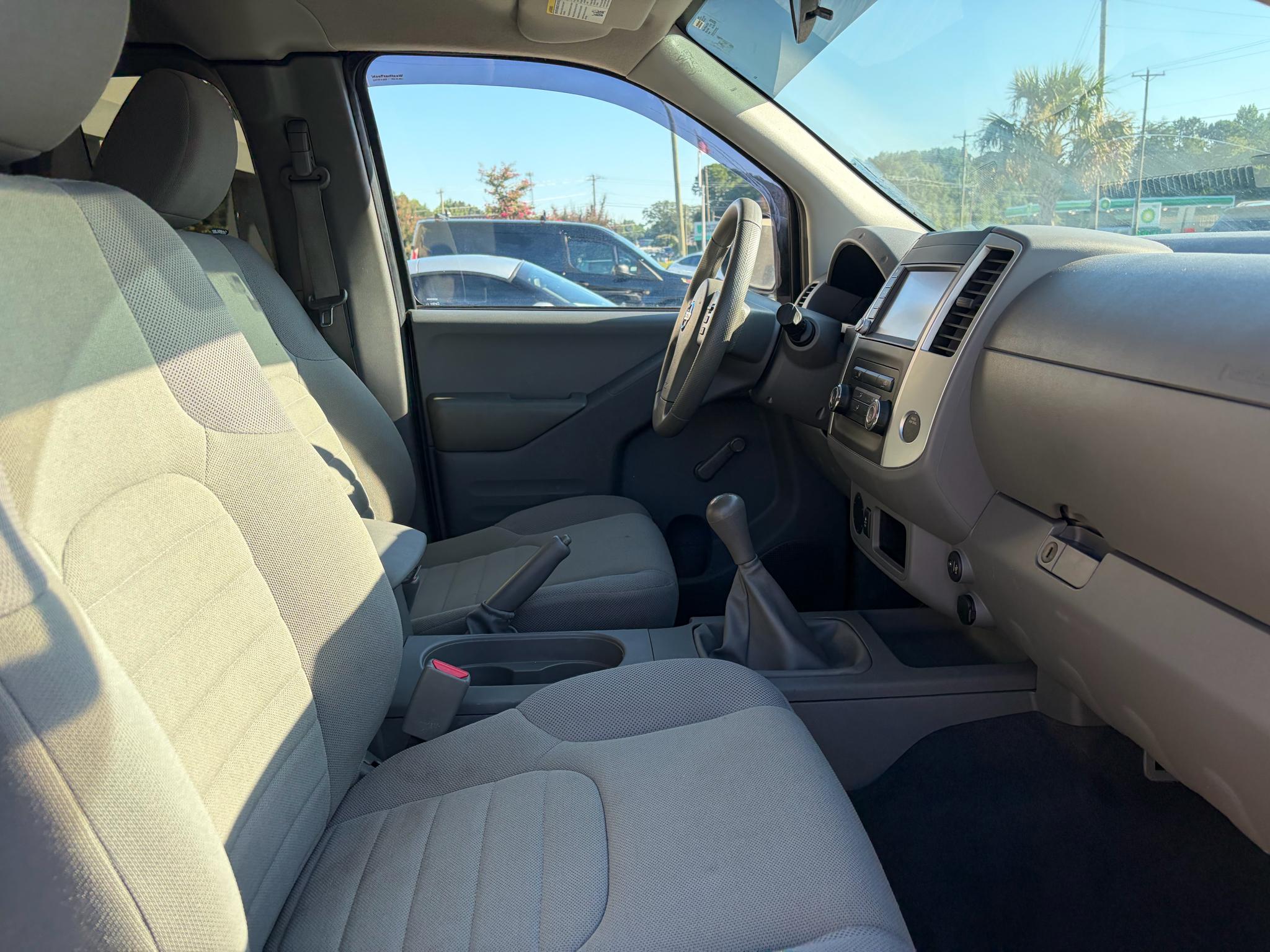 Nissan Frontier King Cab 4x2 S Manual 2019