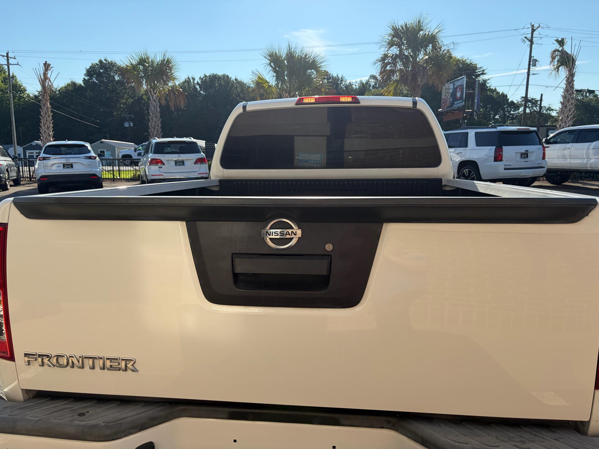 Nissan Frontier King Cab 4x2 S Manual 2019