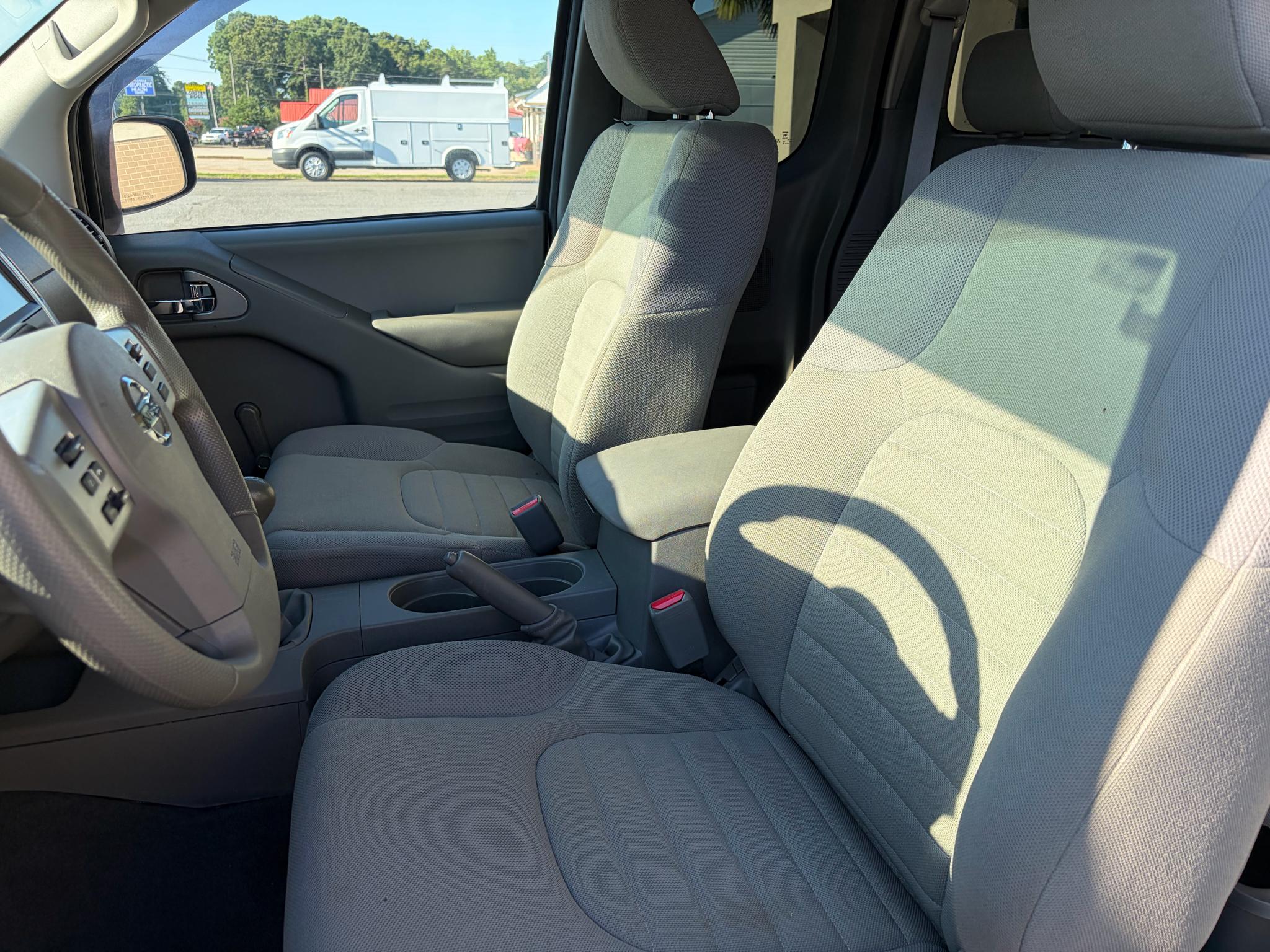 Nissan Frontier King Cab 4x2 S Manual 2019