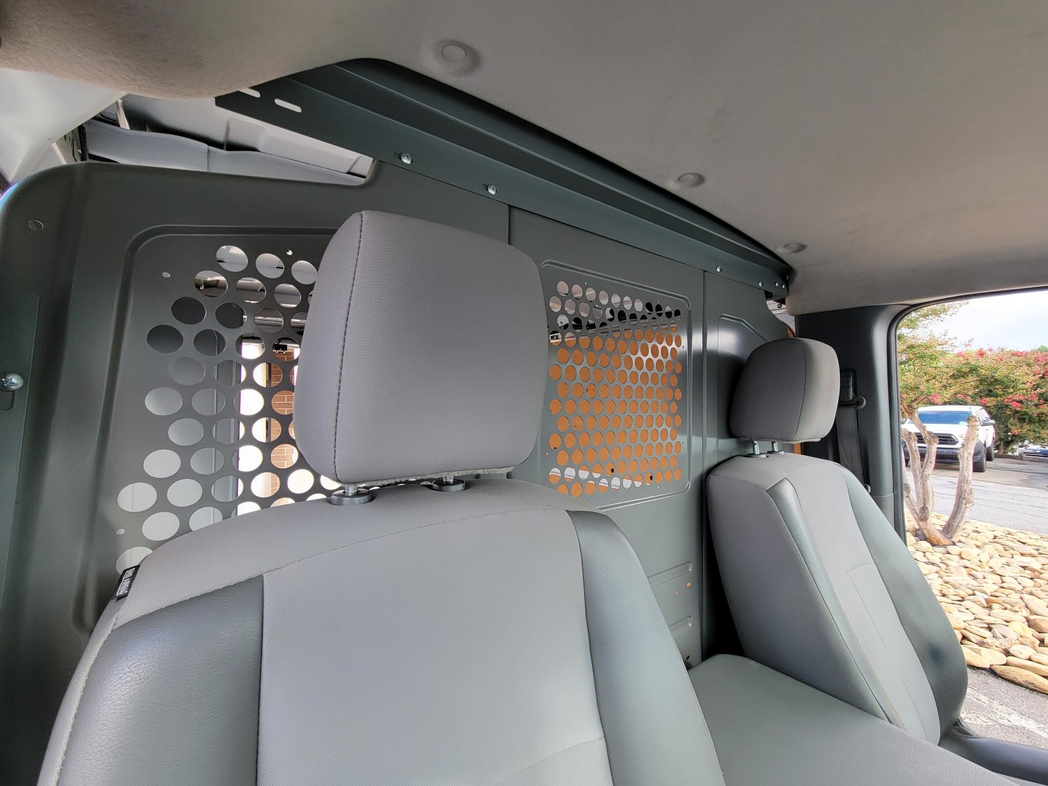 Nissan NV Cargo NV2500 HD Standard Roof V6 SV 2018